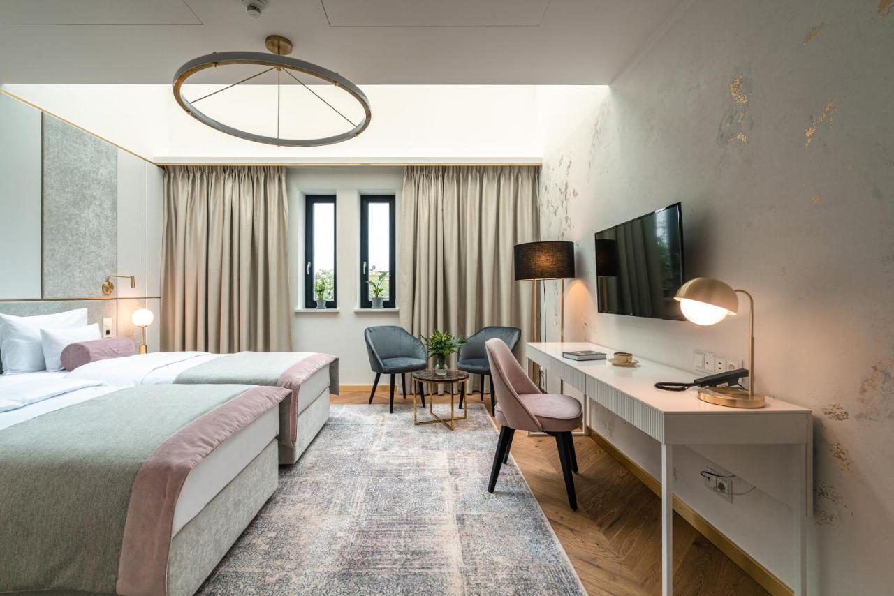 Premier Double/ Twin Room