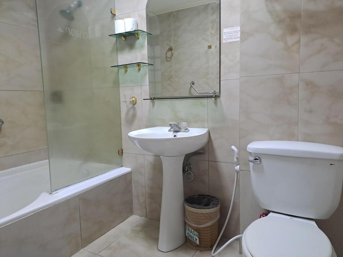 Deluxe Room,1294413919:JPEG