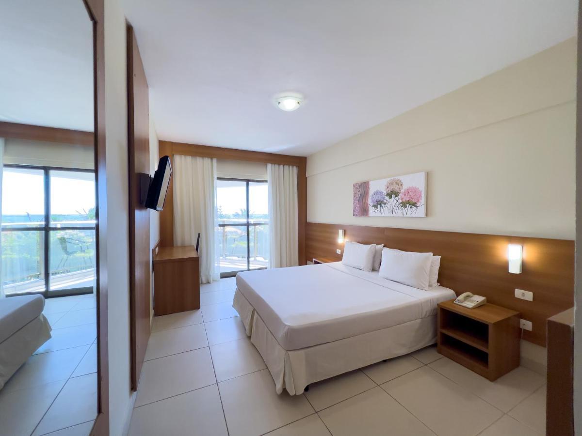 Quarto Duplo com Varanda e Vista do Mar
