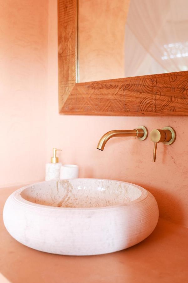 Deluxe Room With Bath,1299155995:JPEG