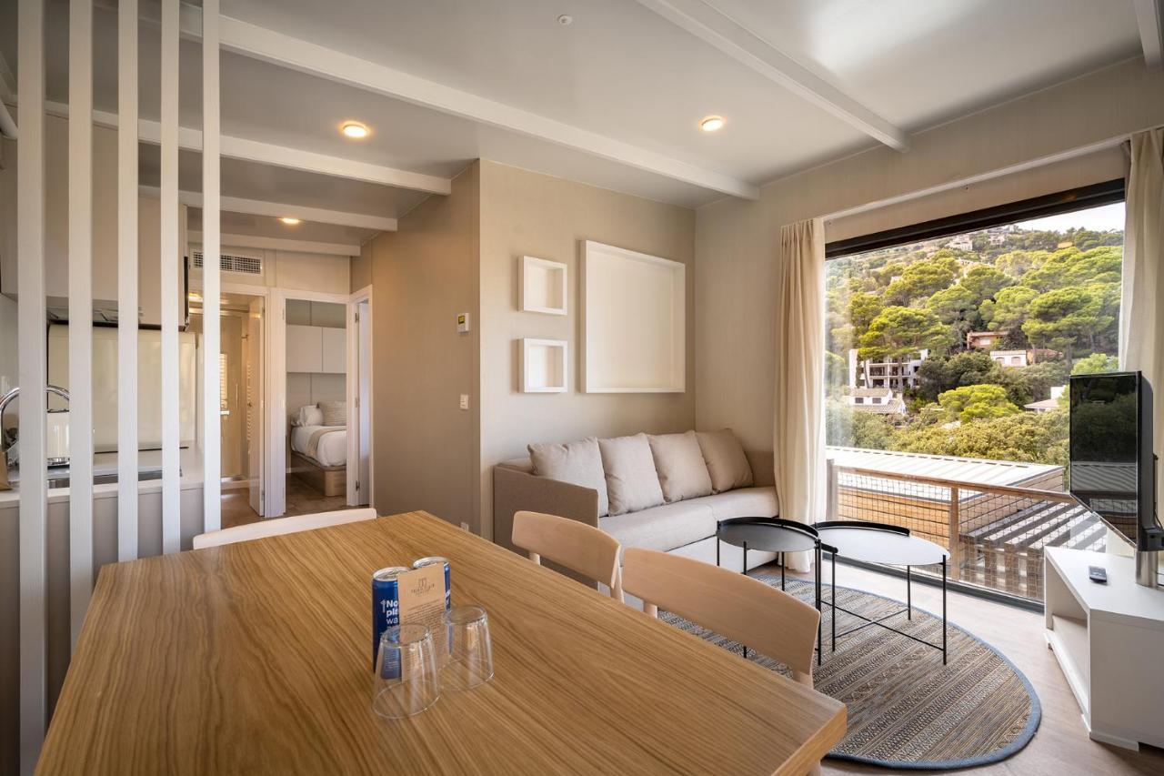 One-Bedroom Bungalow