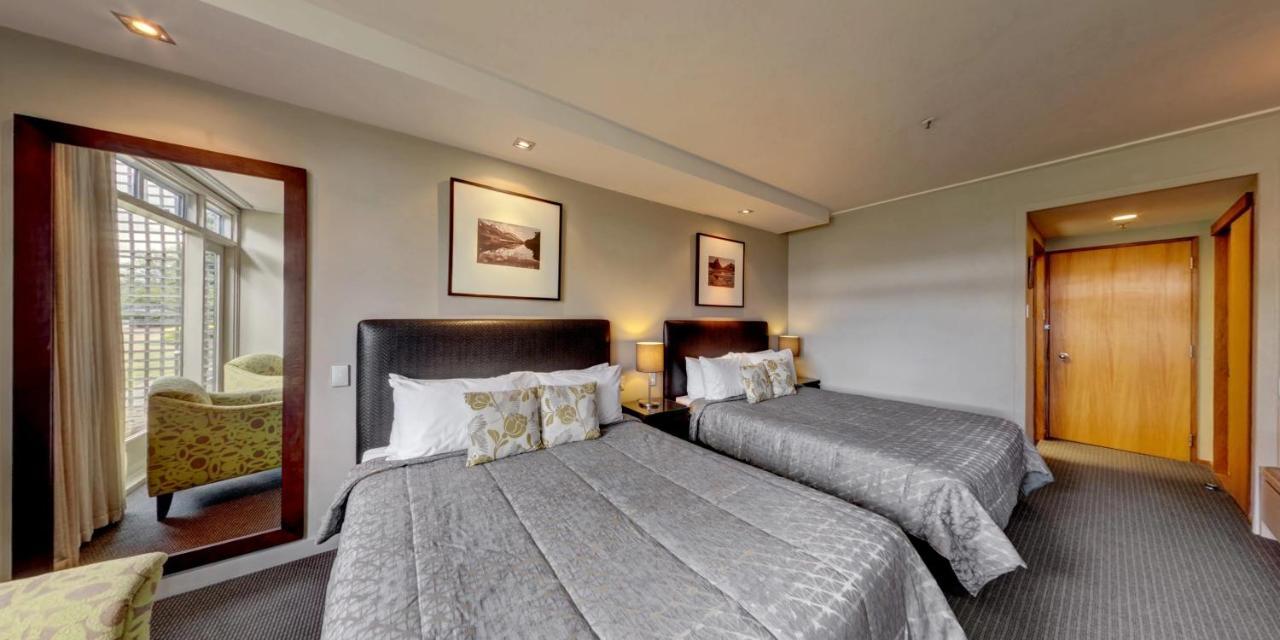 Double Room with Lake View