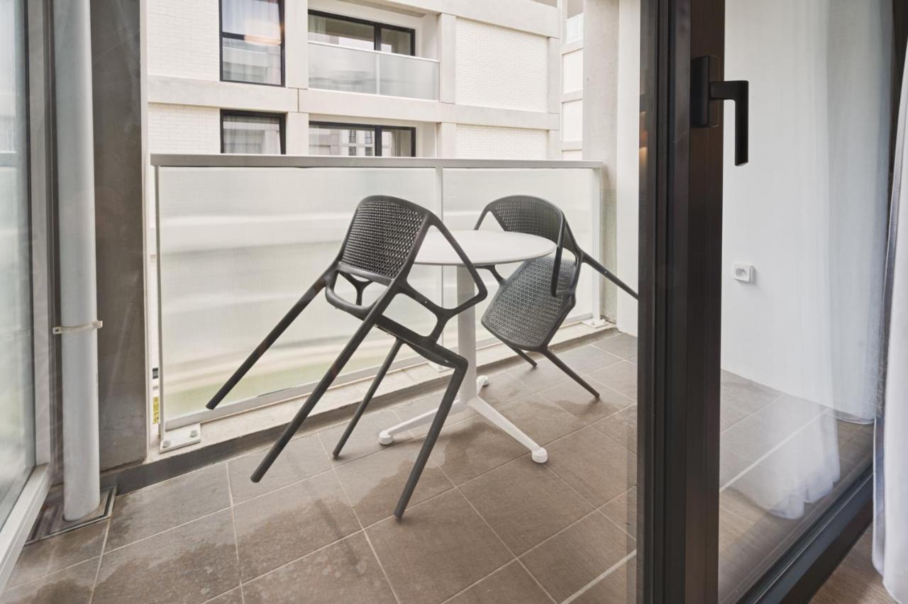 Studio,1341400571:JPEG