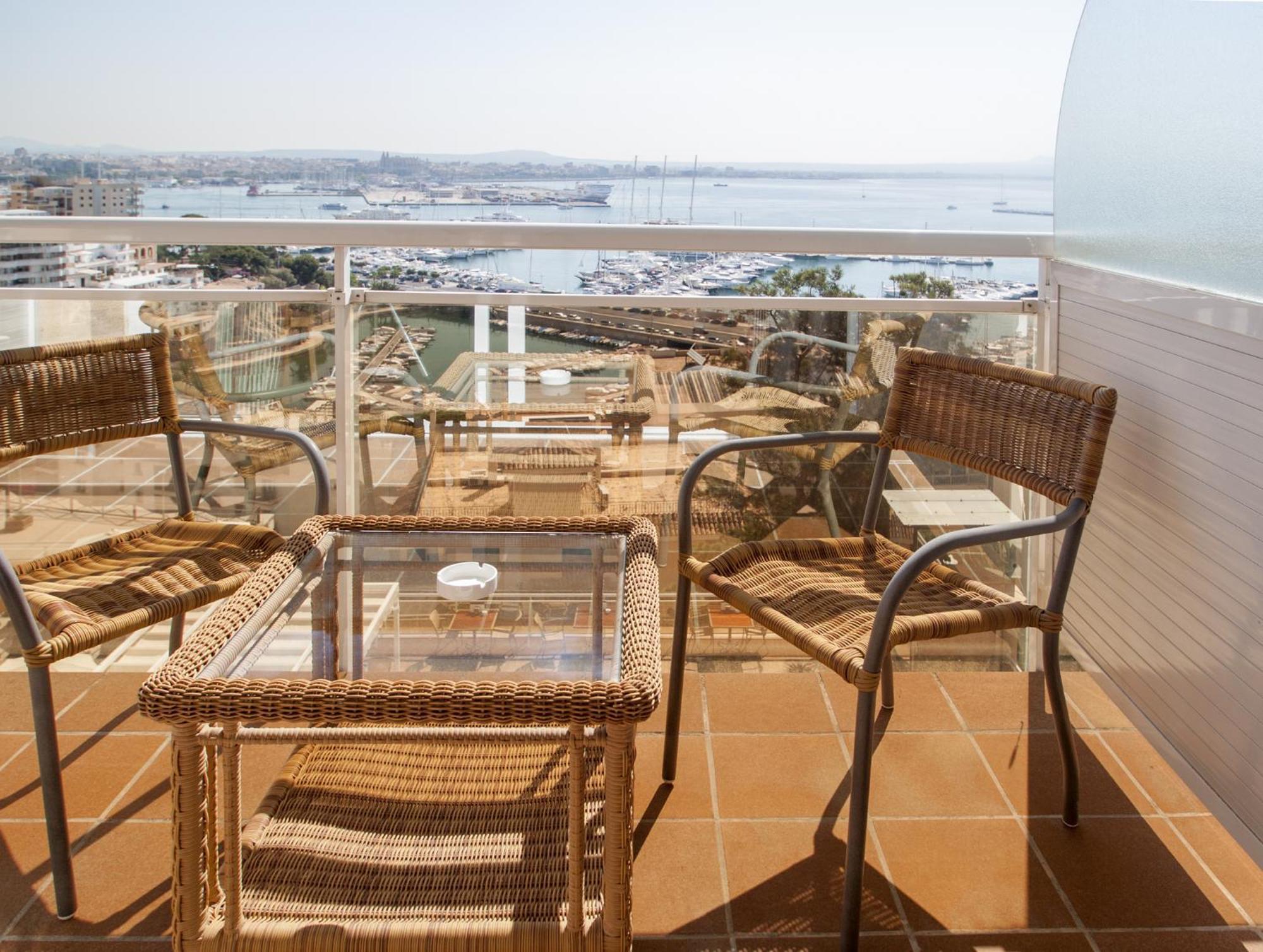 Double or Twin Room with Sea View,1588042058:JPEG