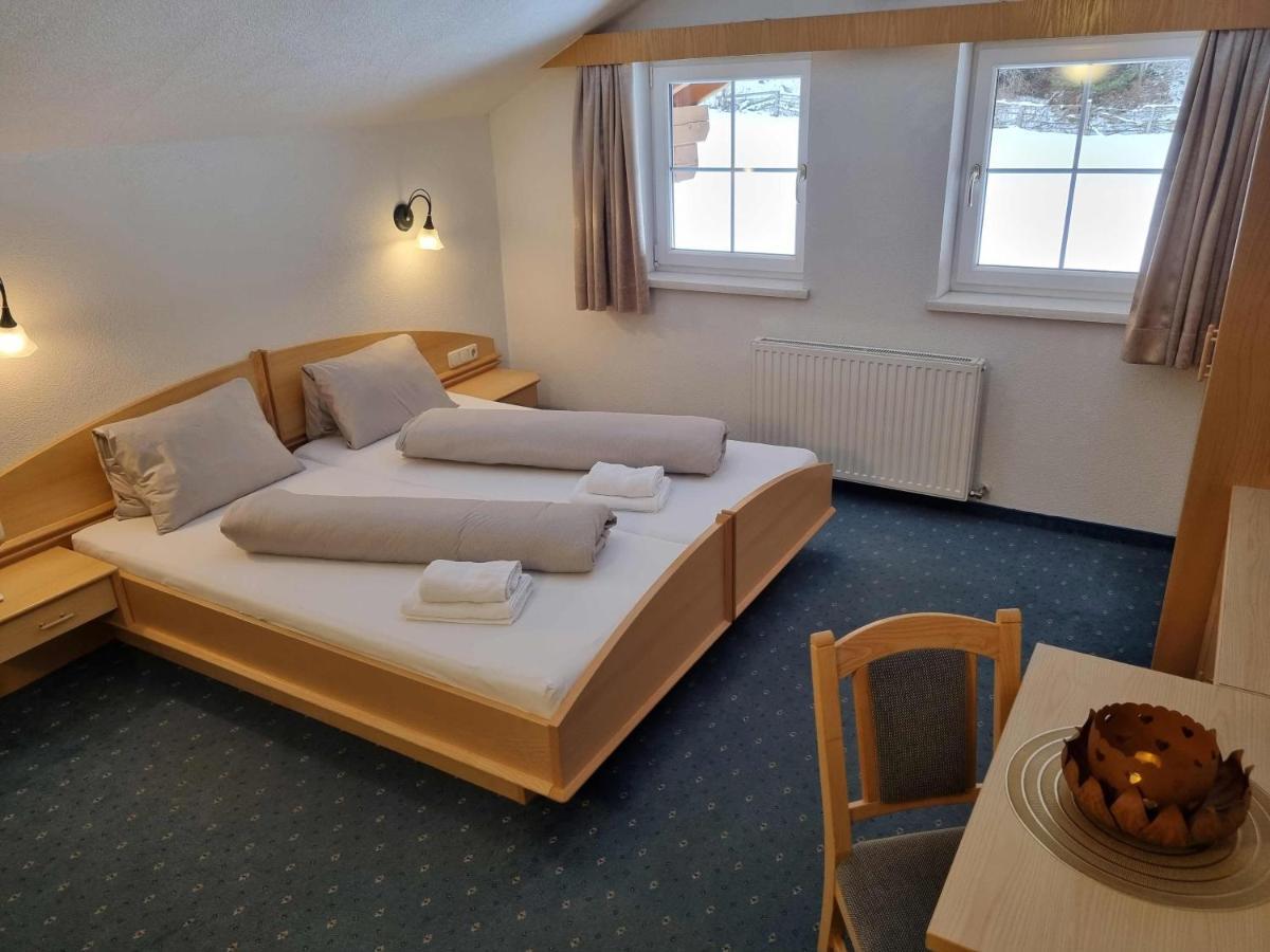 Standard Double Room,1340765504:JPEG