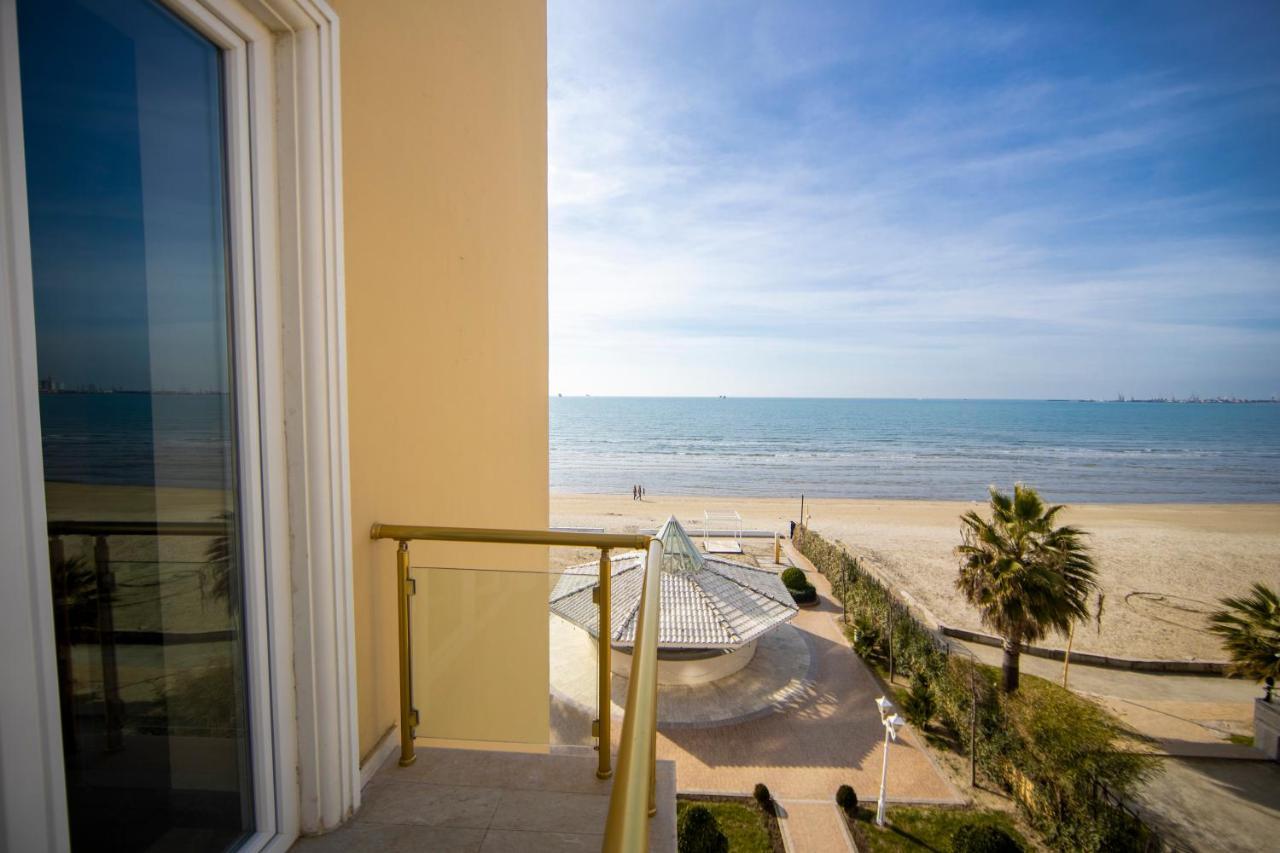 Standard Double or Twin Room Corner Sea View
