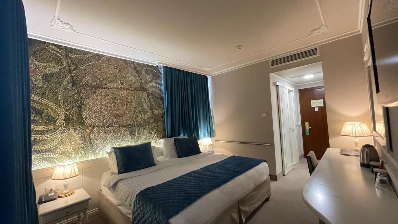Double or Twin Room Disability Access