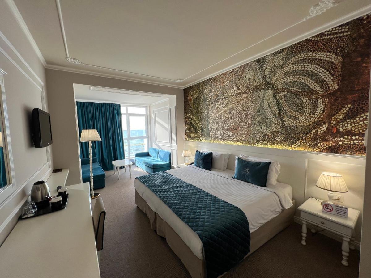 Superior Double or Twin Room Sea View