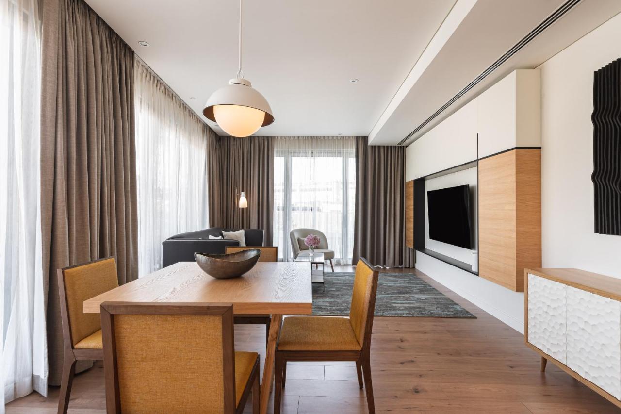 Deluxe Queen Suite,1350108517:JPEG