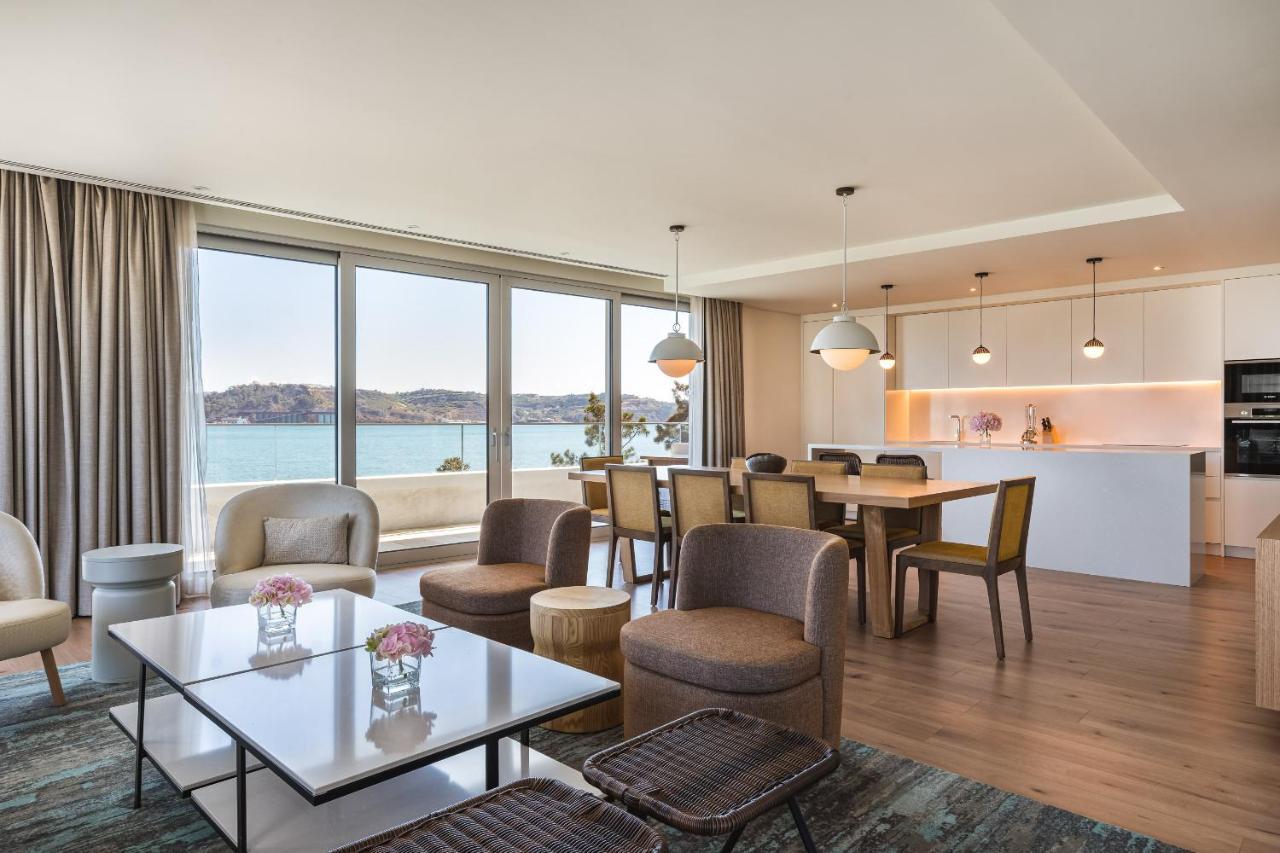 Suite Queen Premium Angolare con Vista sul Fiume