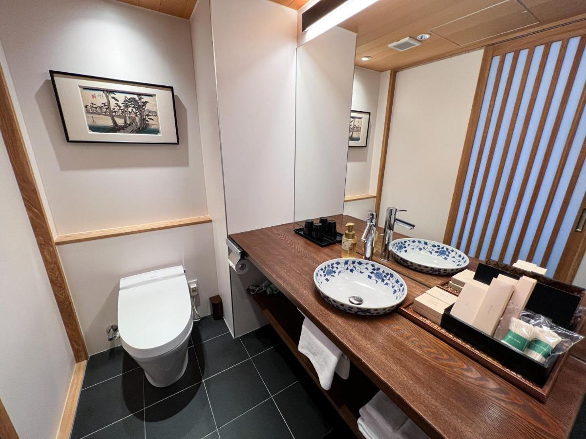 Premium Quadruple Room,1356672758:JPEG