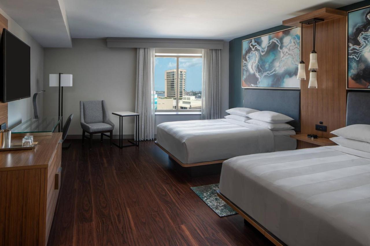 Larger Room, 2 Queen,1618825429:JPEG