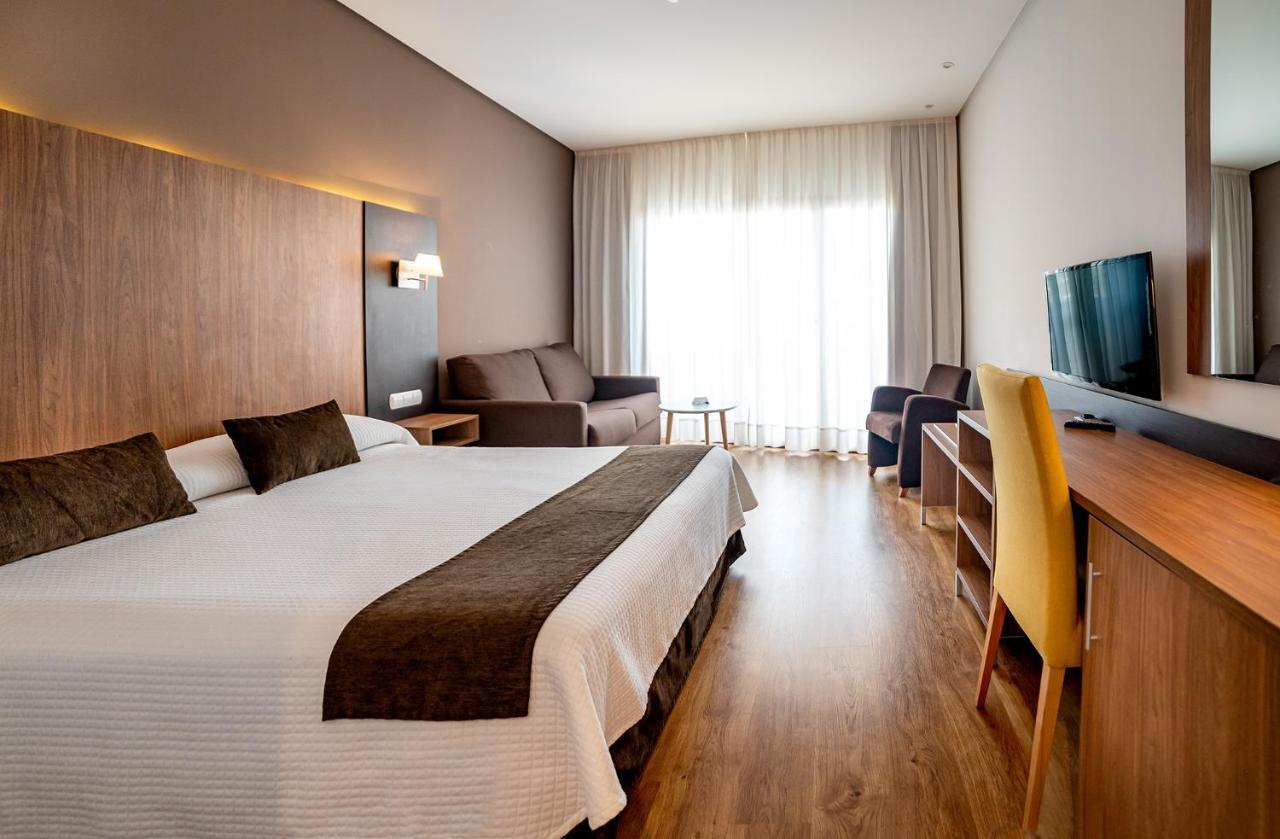 Double or Twin Room,1399021145:JPEG