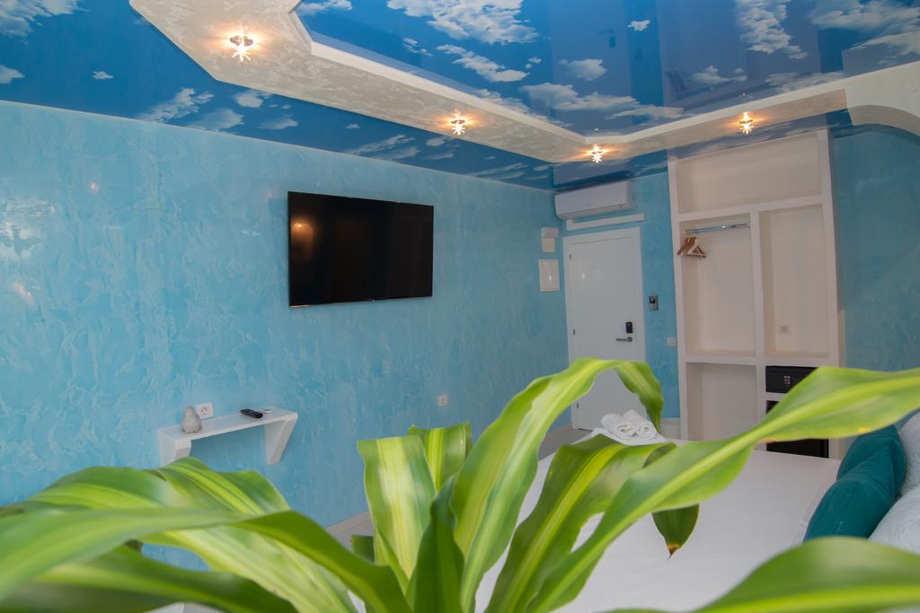 Superior Deluxe Double or Twin Room