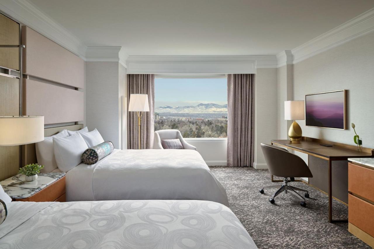 Queen Room Two Queen Beds Mountain View,1419285849:JPEG