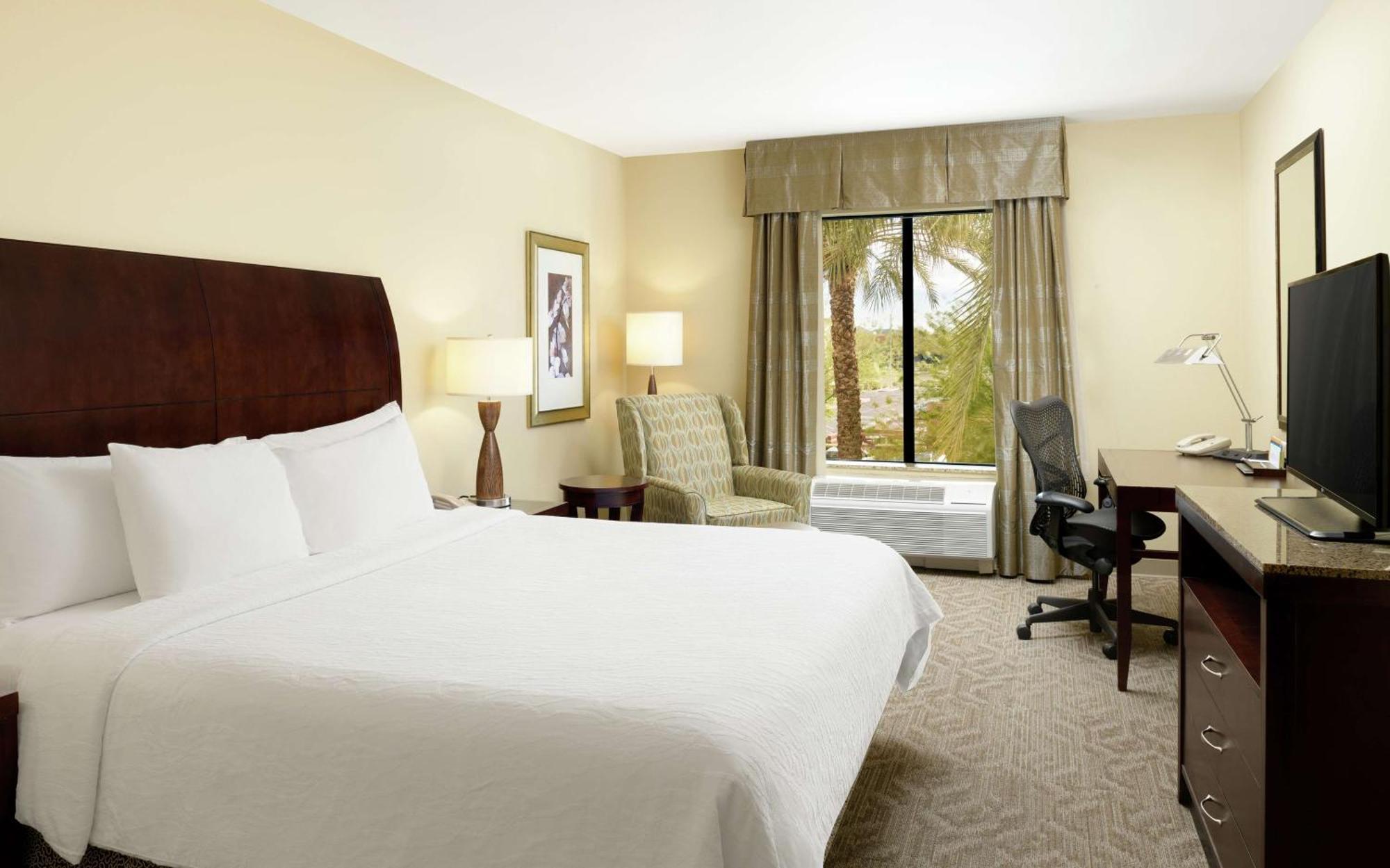 King Room,1557450160:JPEG