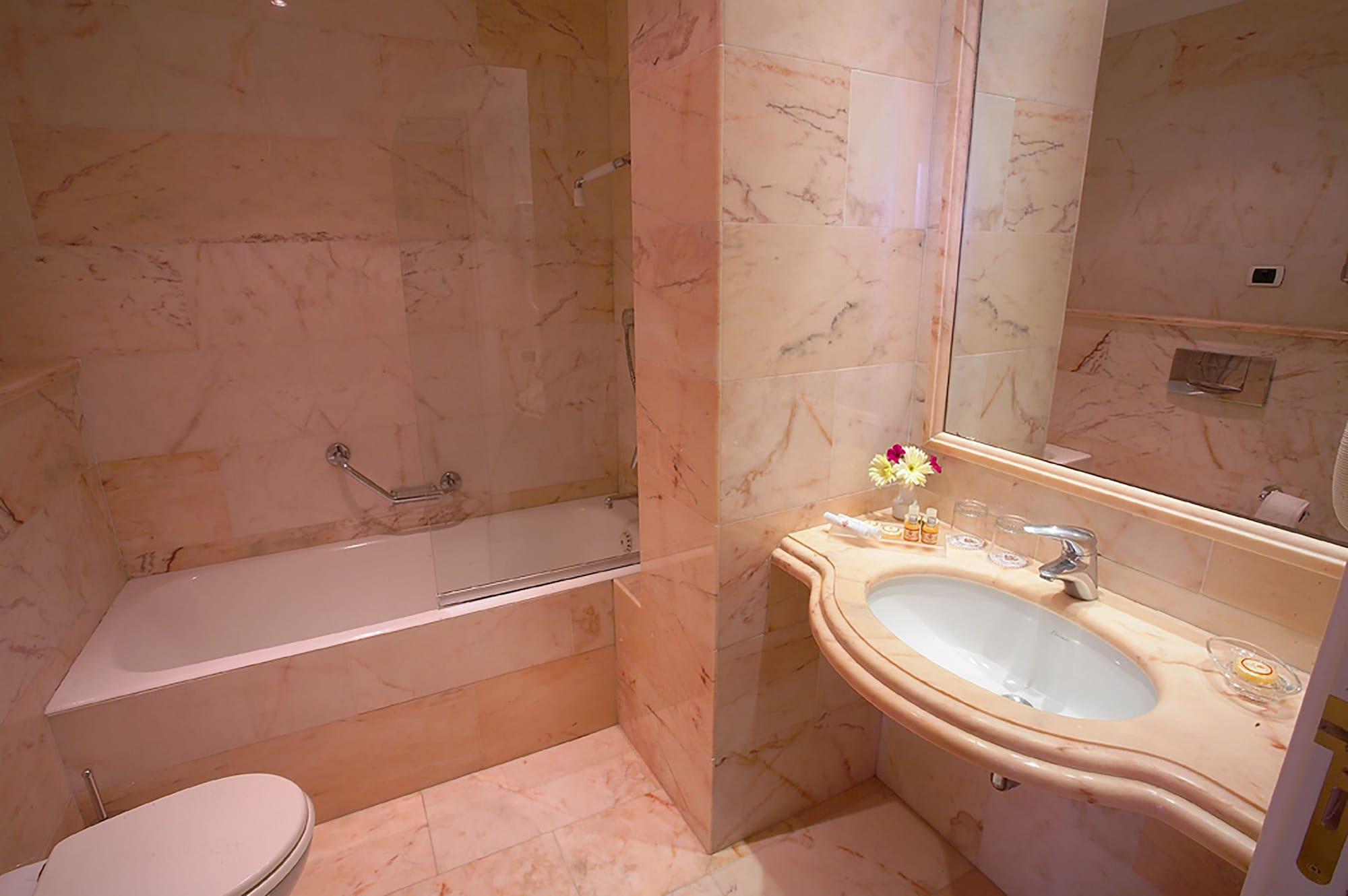 Chambre Double ou Lits Jumeaux Supérieure avec Balcon