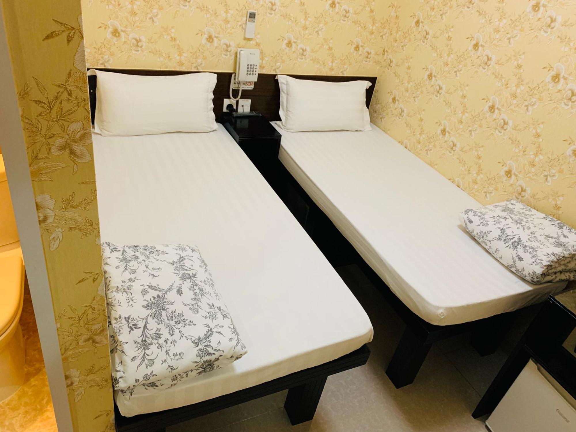 Twin Room,817727429:JPEG