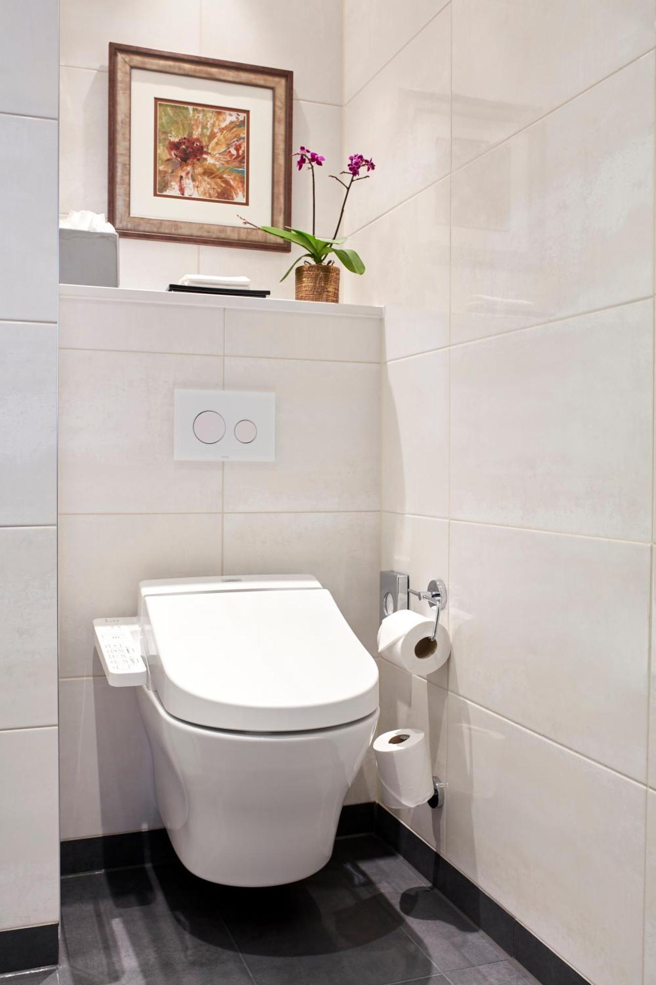 Deluxe King Room with River View - High Floor,1651765963:JPEG