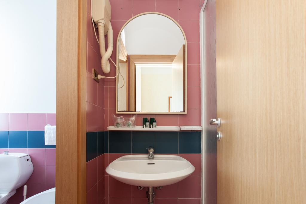 Double Room with Kitchenette,146907806:JPEG