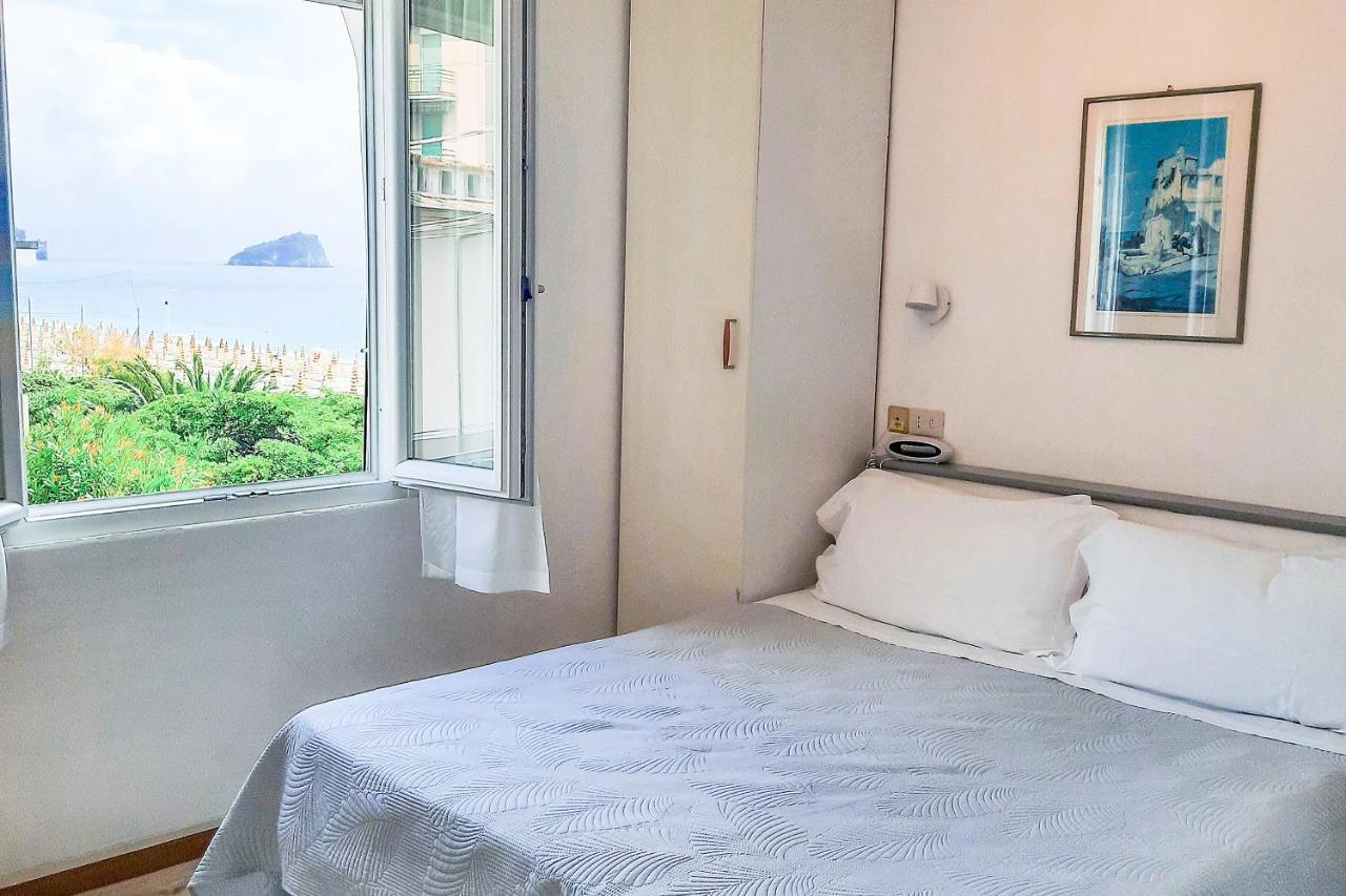 Deluxe Double Room Side Sea View