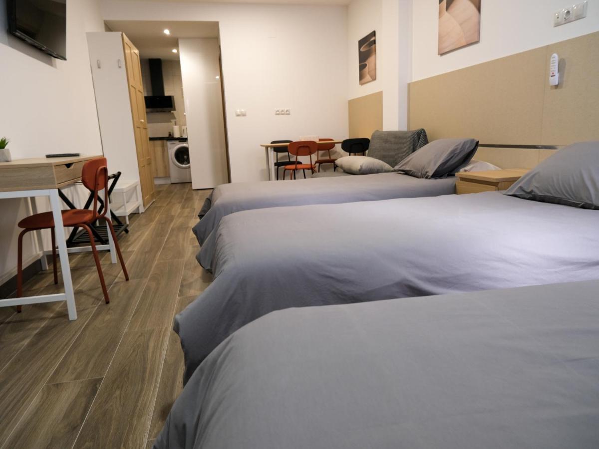 Standard Triple Studio