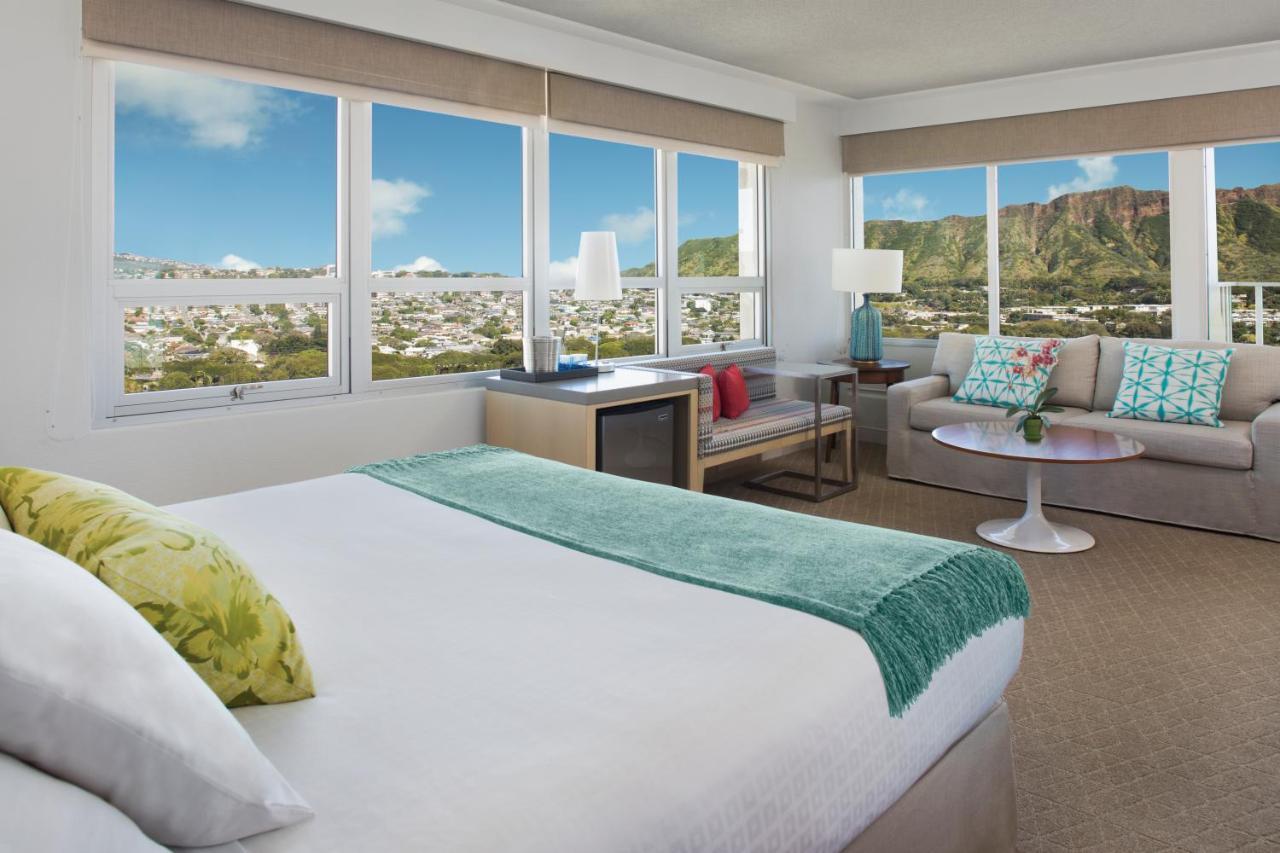 Diamond Head View Balcony, King,1498913932:JPEG