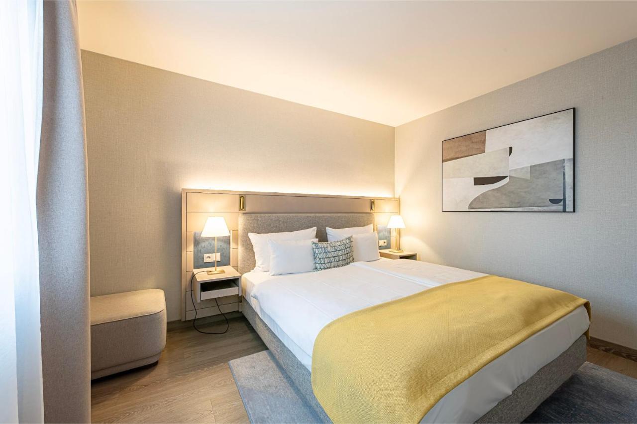 Triple Room,1708195096:JPEG