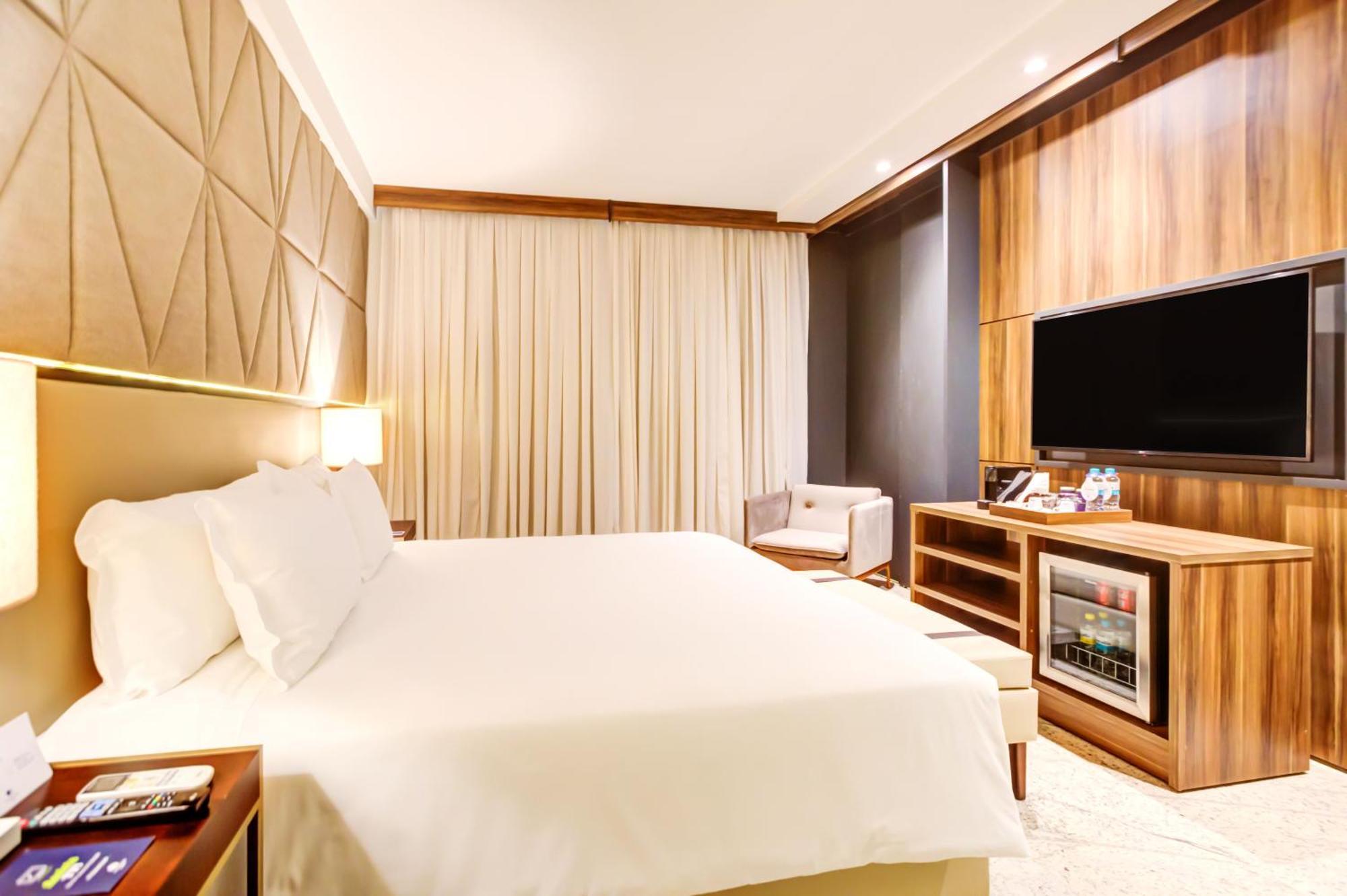 Superior King Room,1504775554:JPEG