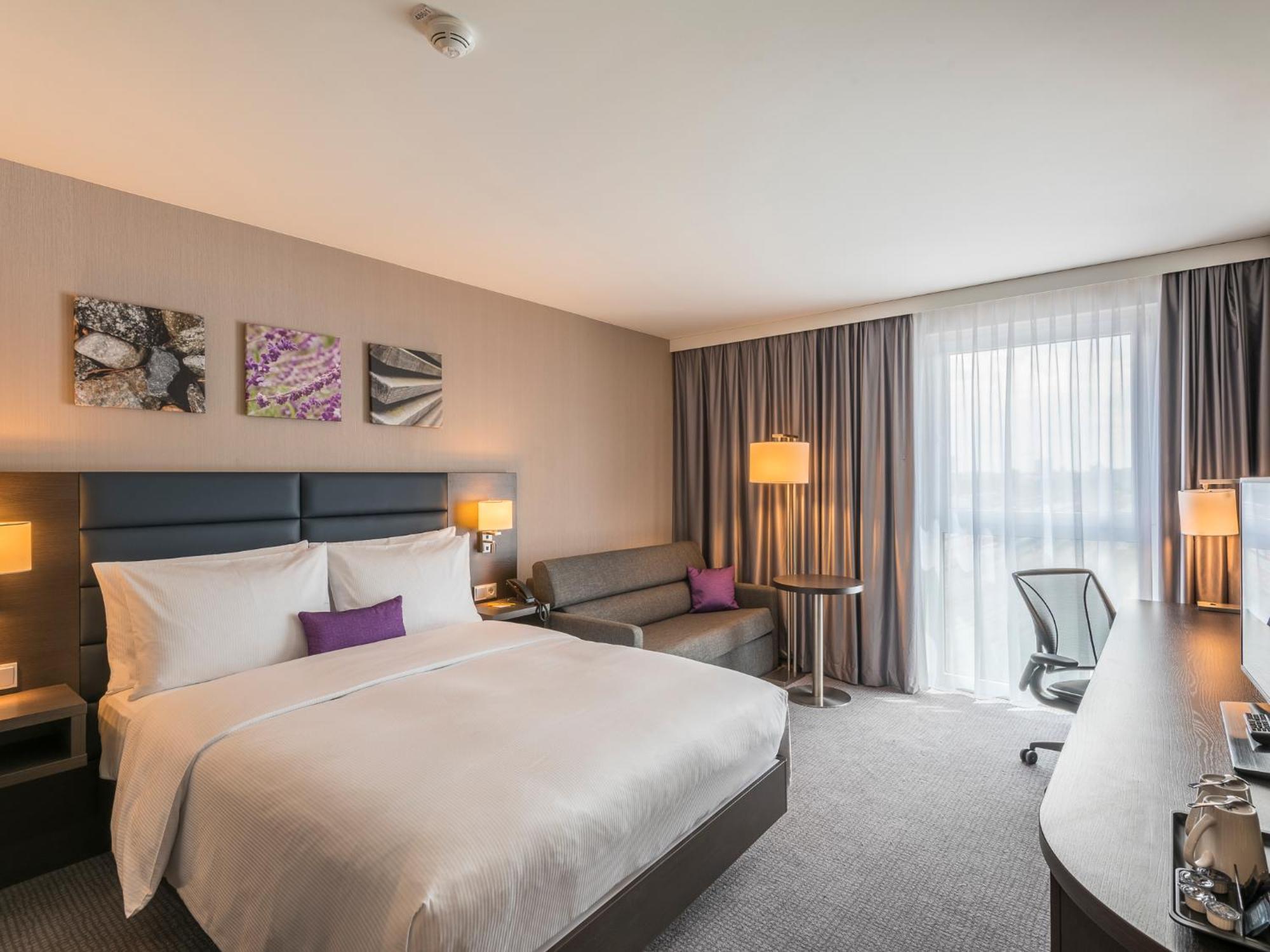 Quarto com Cama Queen-size