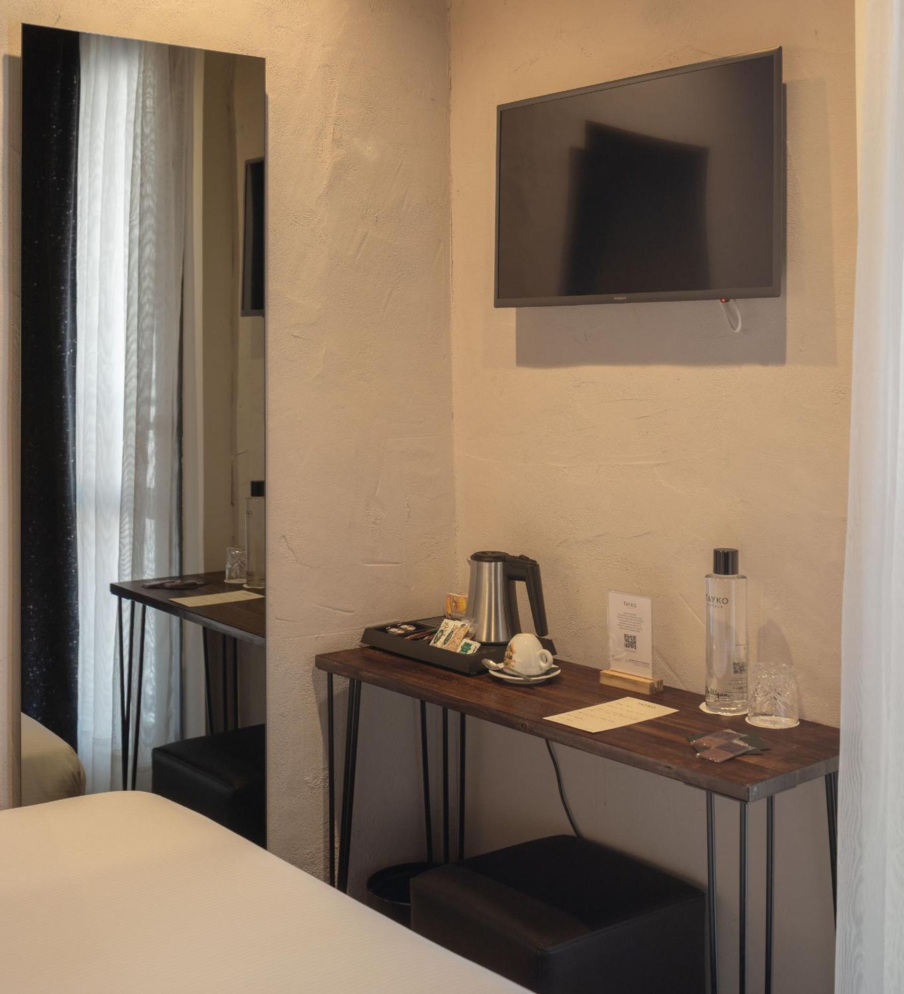 Single Room
