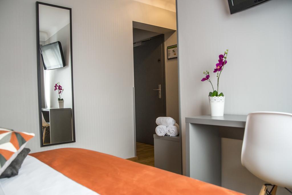 Standard Double or Twin Room,160407525:JPEG