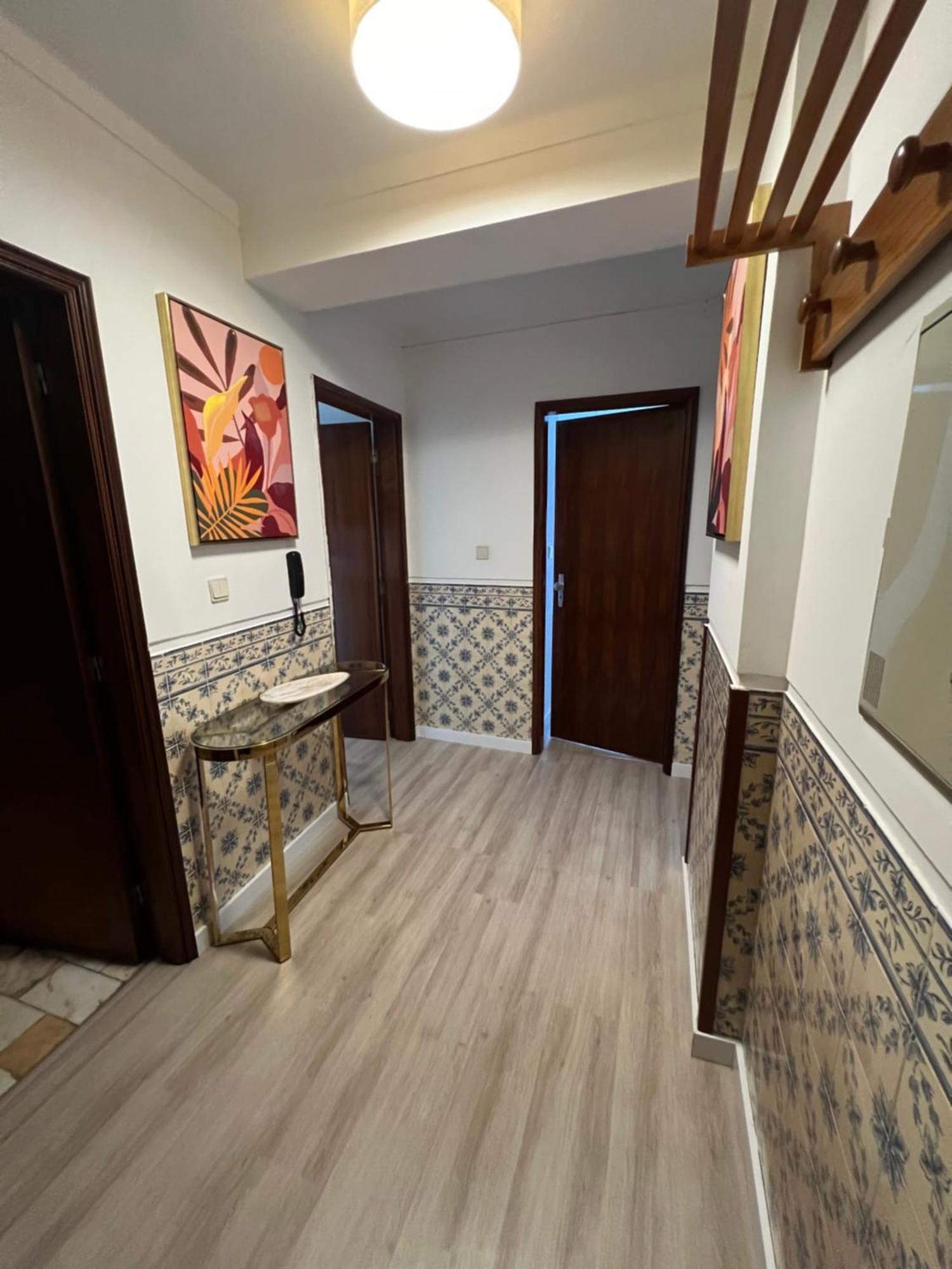 Two-Bedroom Apartment,1516401067:JPEG