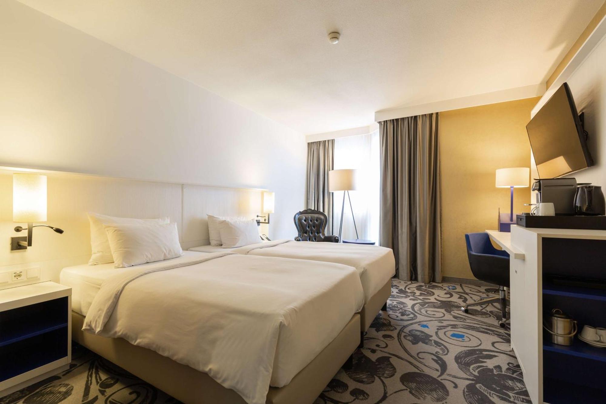 Quarto Superior com Cama de Casal ou 2 de Solteiro