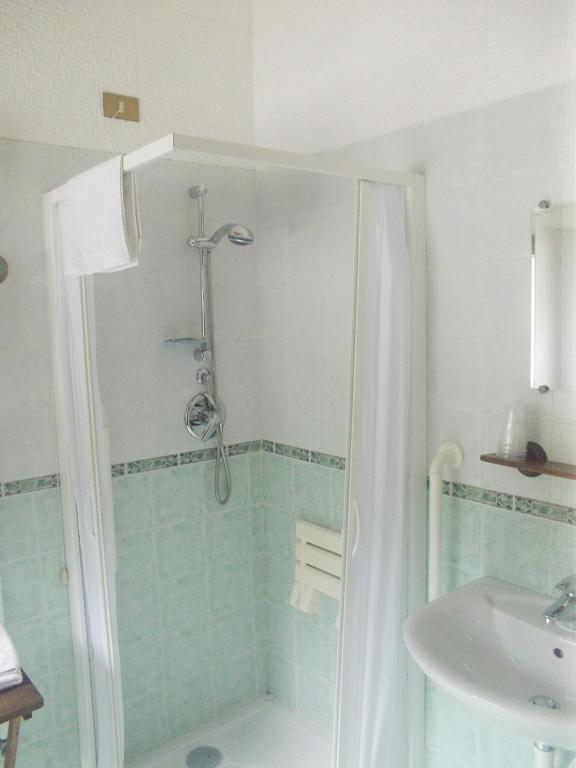 Monolocale con Divano-Letto