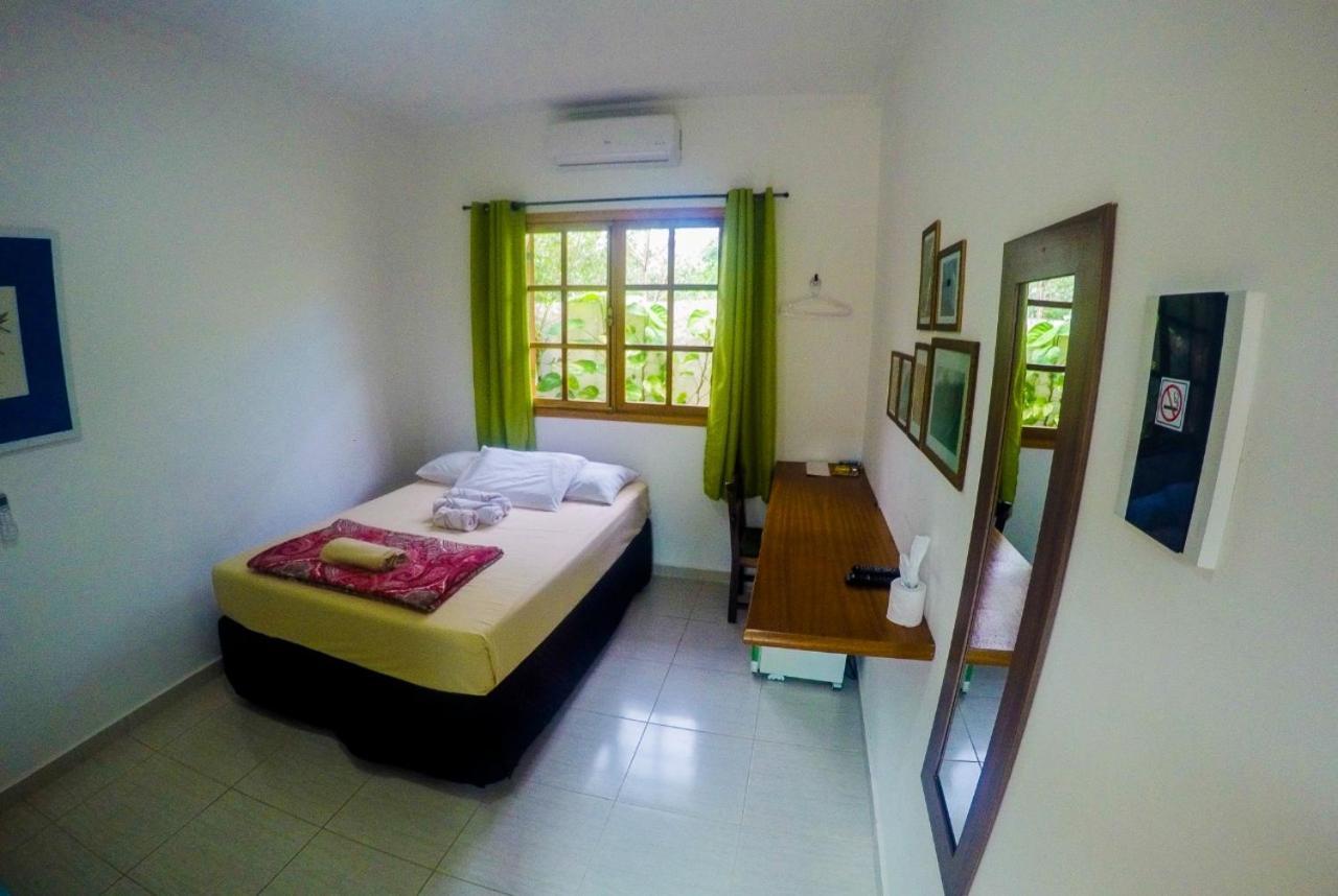 Quarto Triplo Básico
