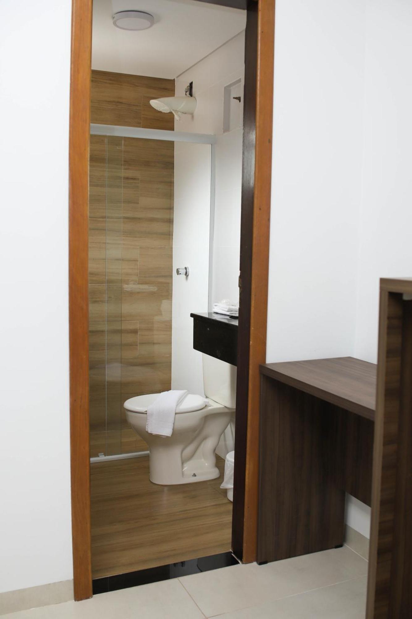 Quadruple Suite,1555924882:JPEG