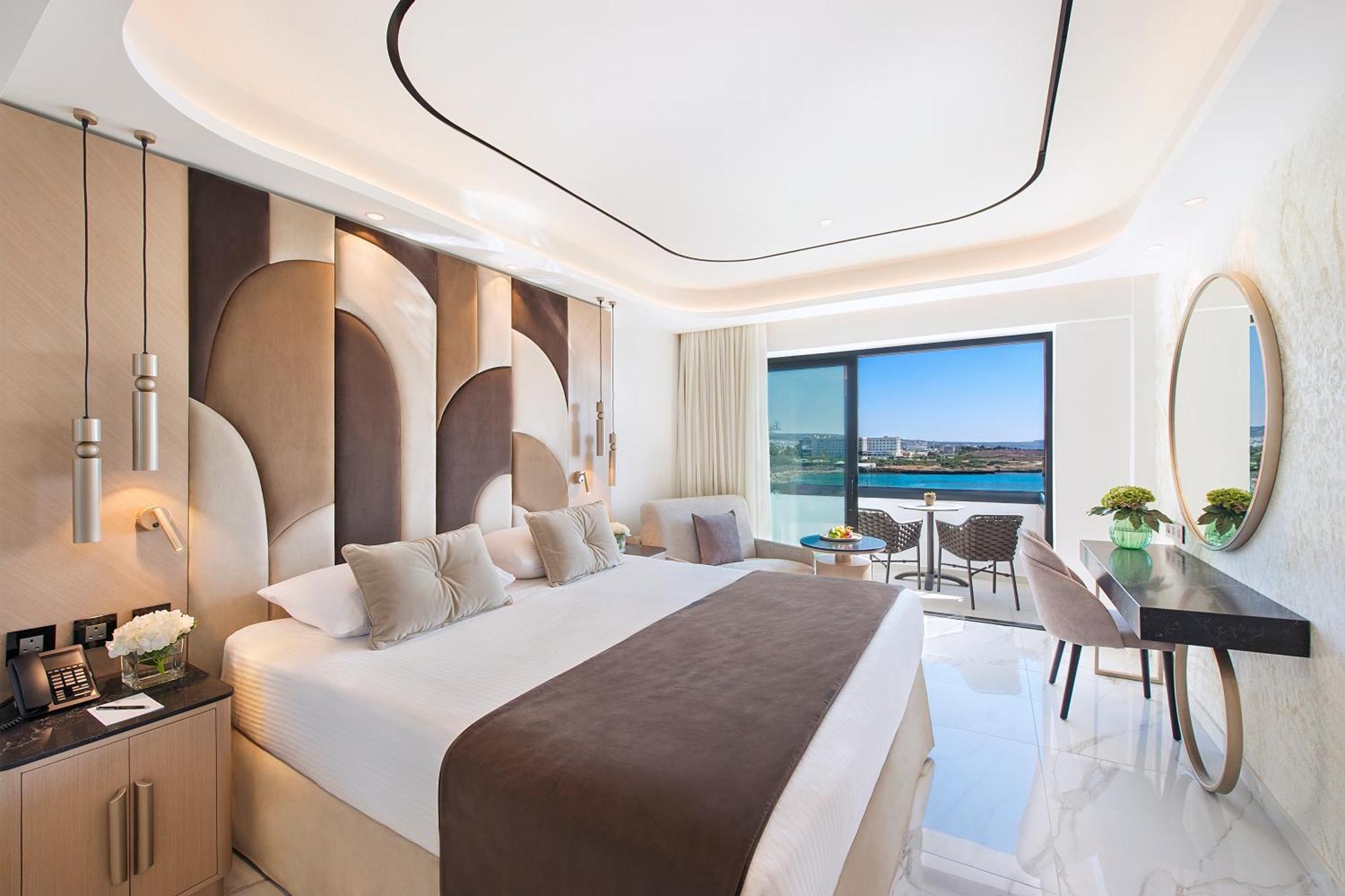 Elegance Sea View Room,1536944272:JPEG