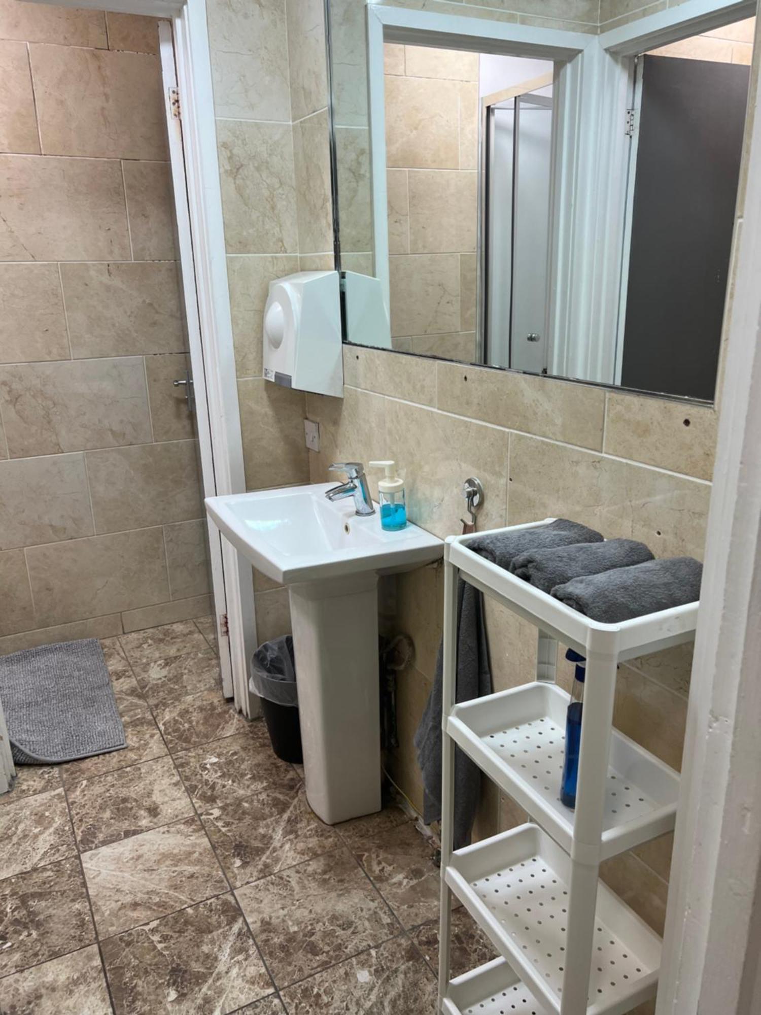 Single Bed in 3-Bed Dormitory Room,1540190092:JPEG