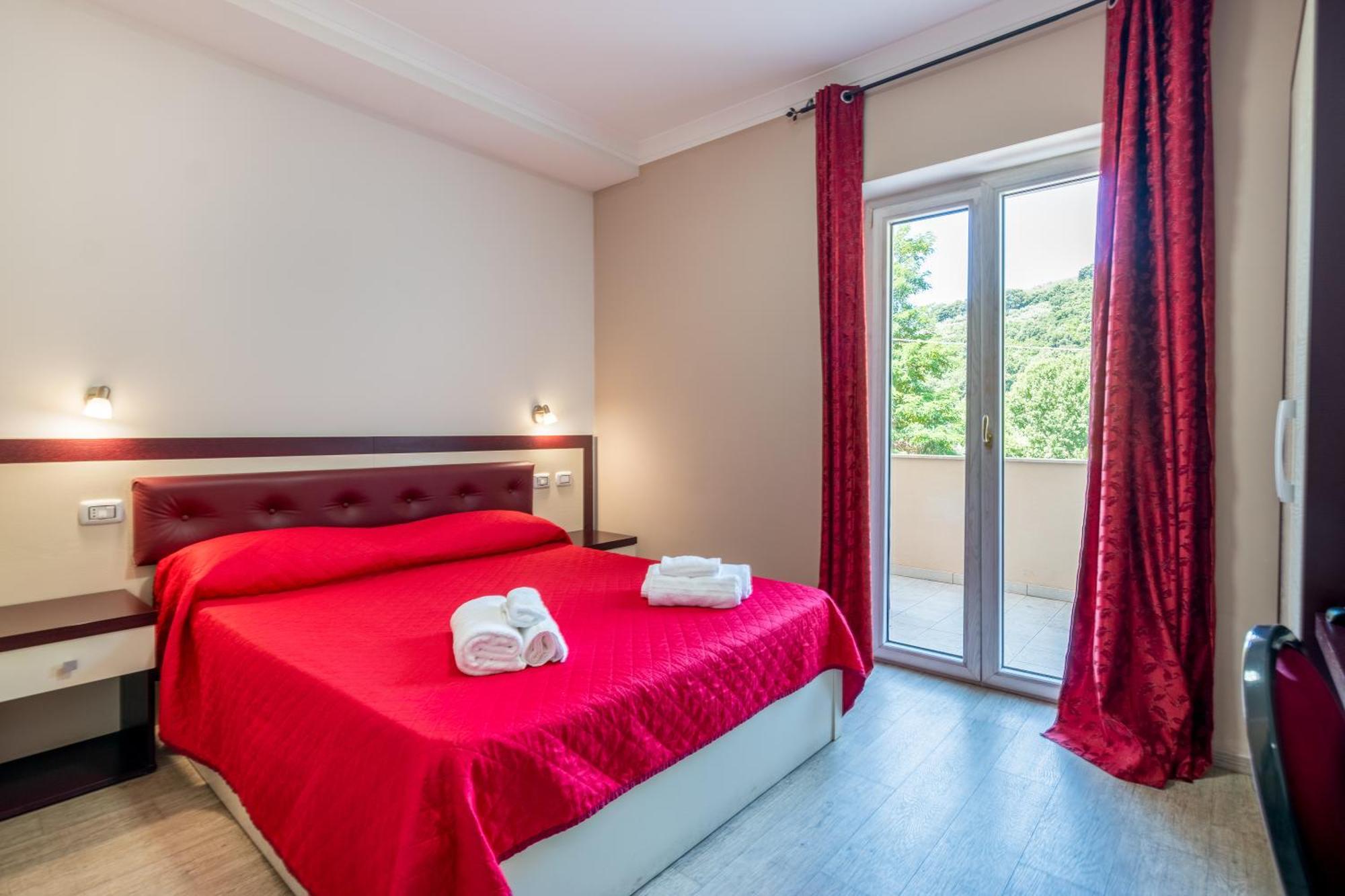 Superior Double Room,1541445697:JPEG