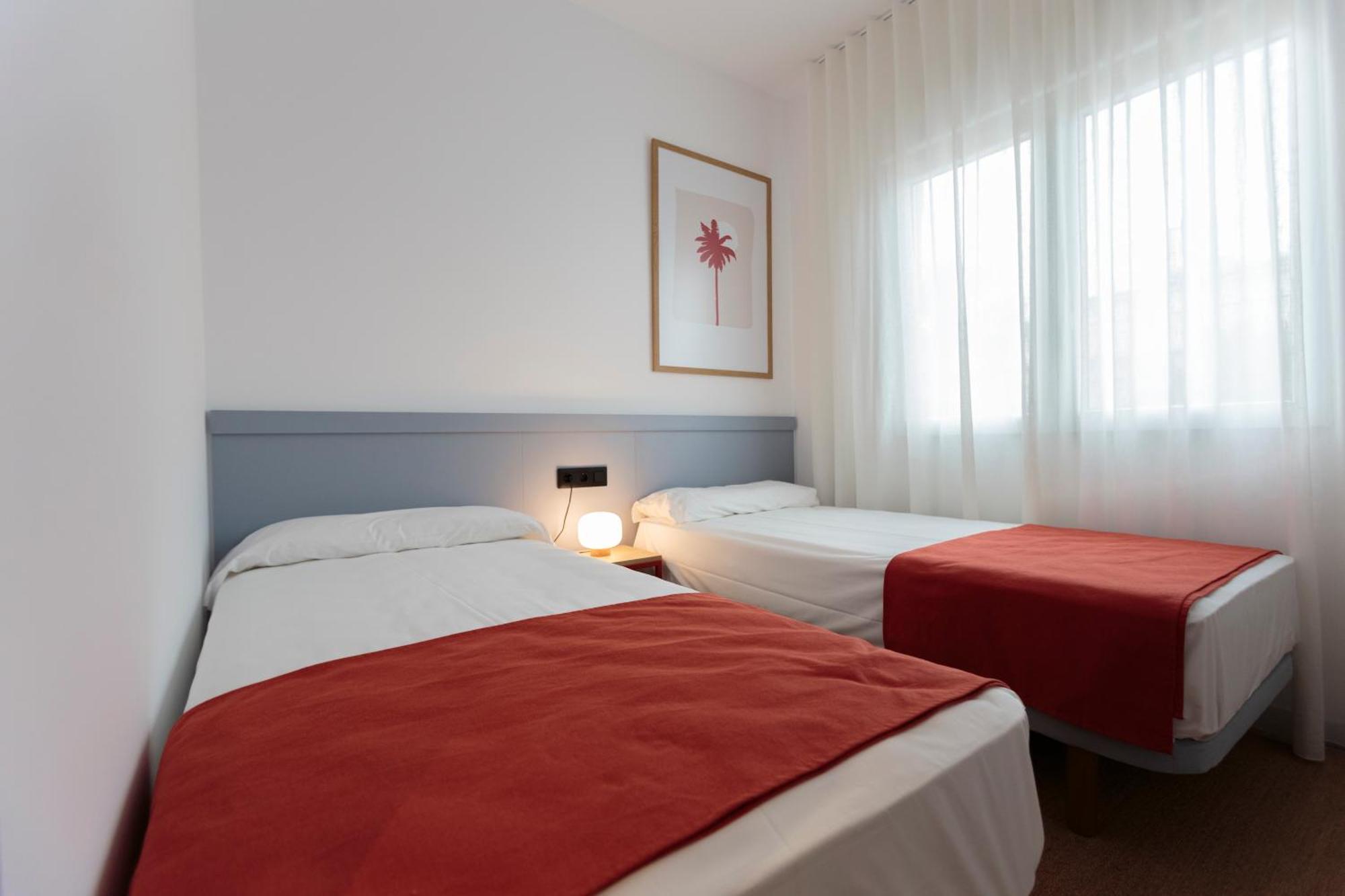 Deluxe Suite with Sea View,1541988886:JPEG