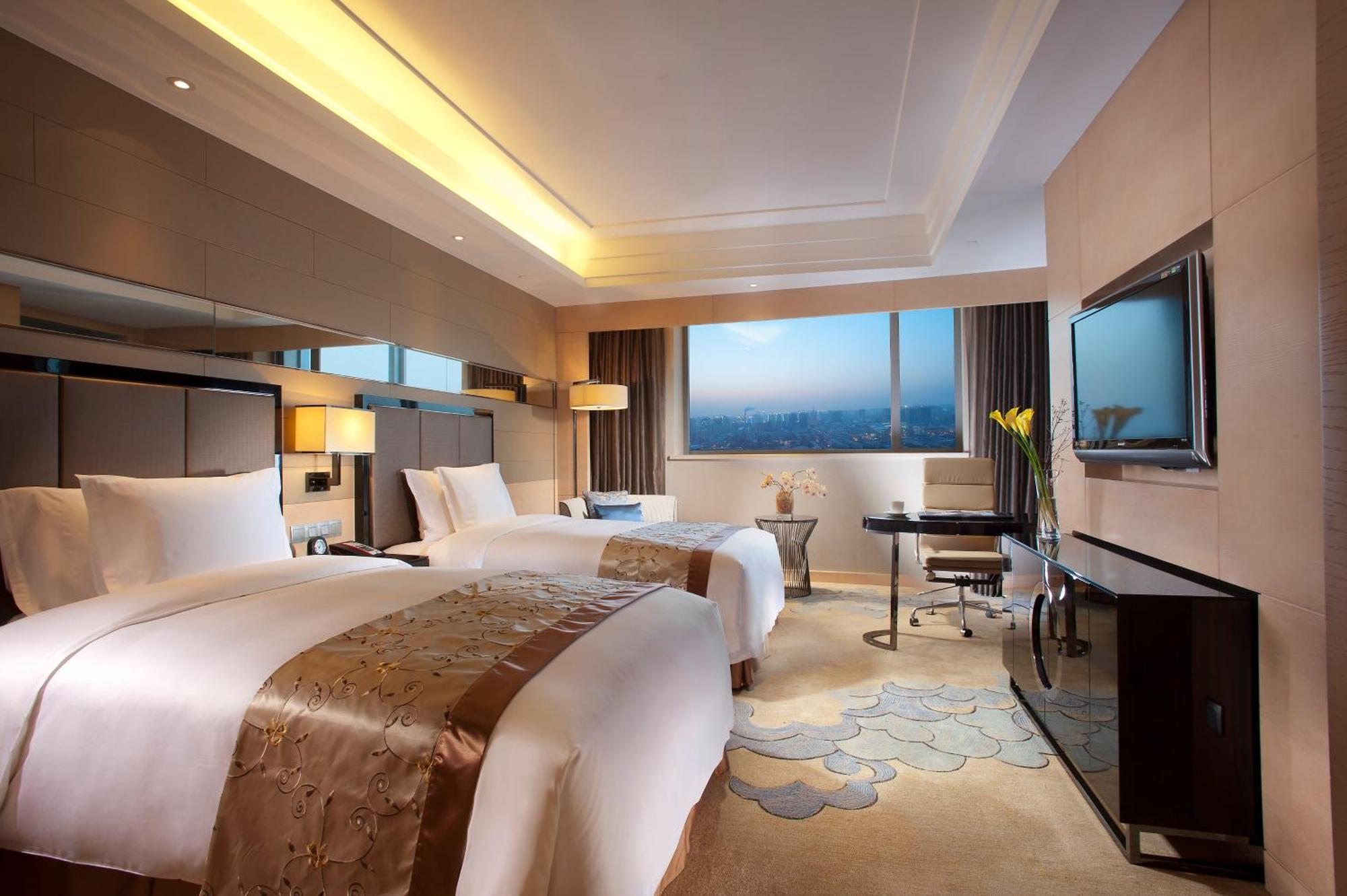 Standard Twin Room with Lounge Access