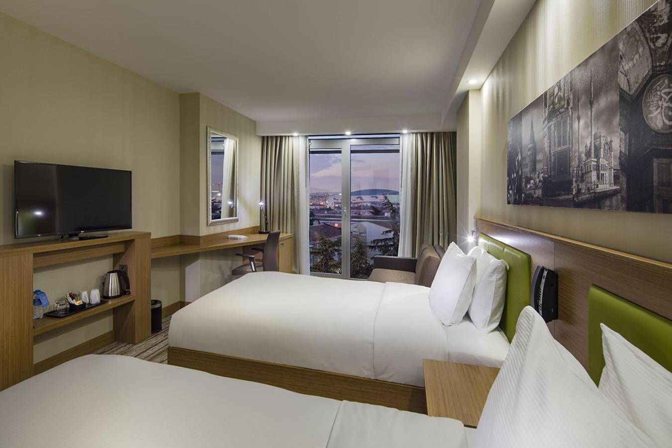 Twin Room,1542930133:JPEG
