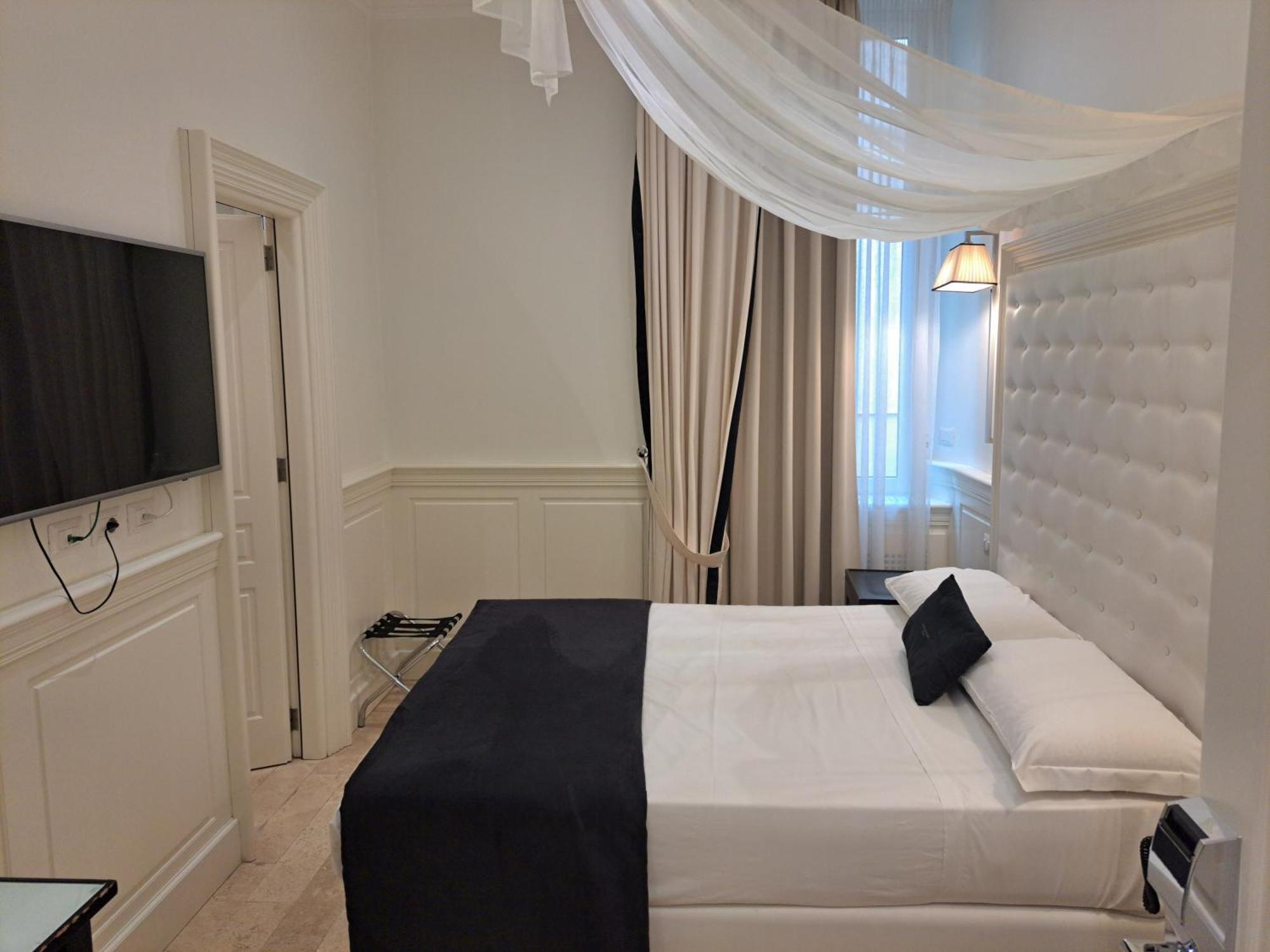 Small Double Room