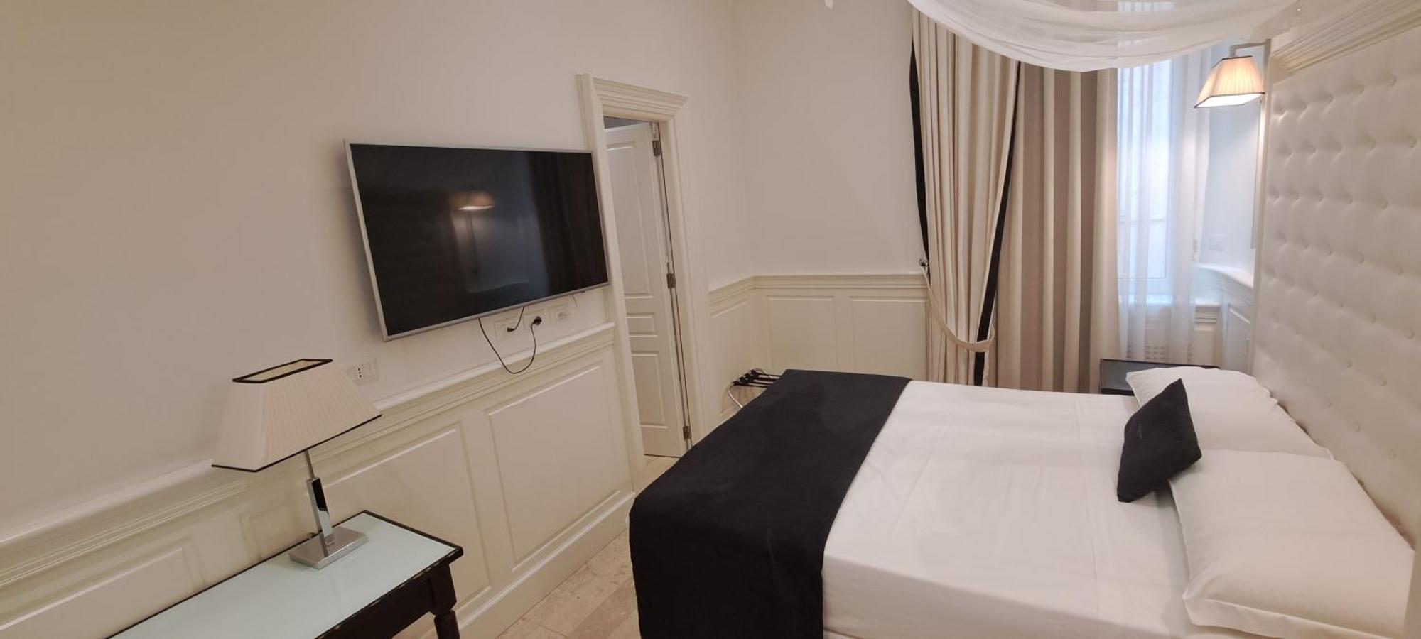 Small Double Room