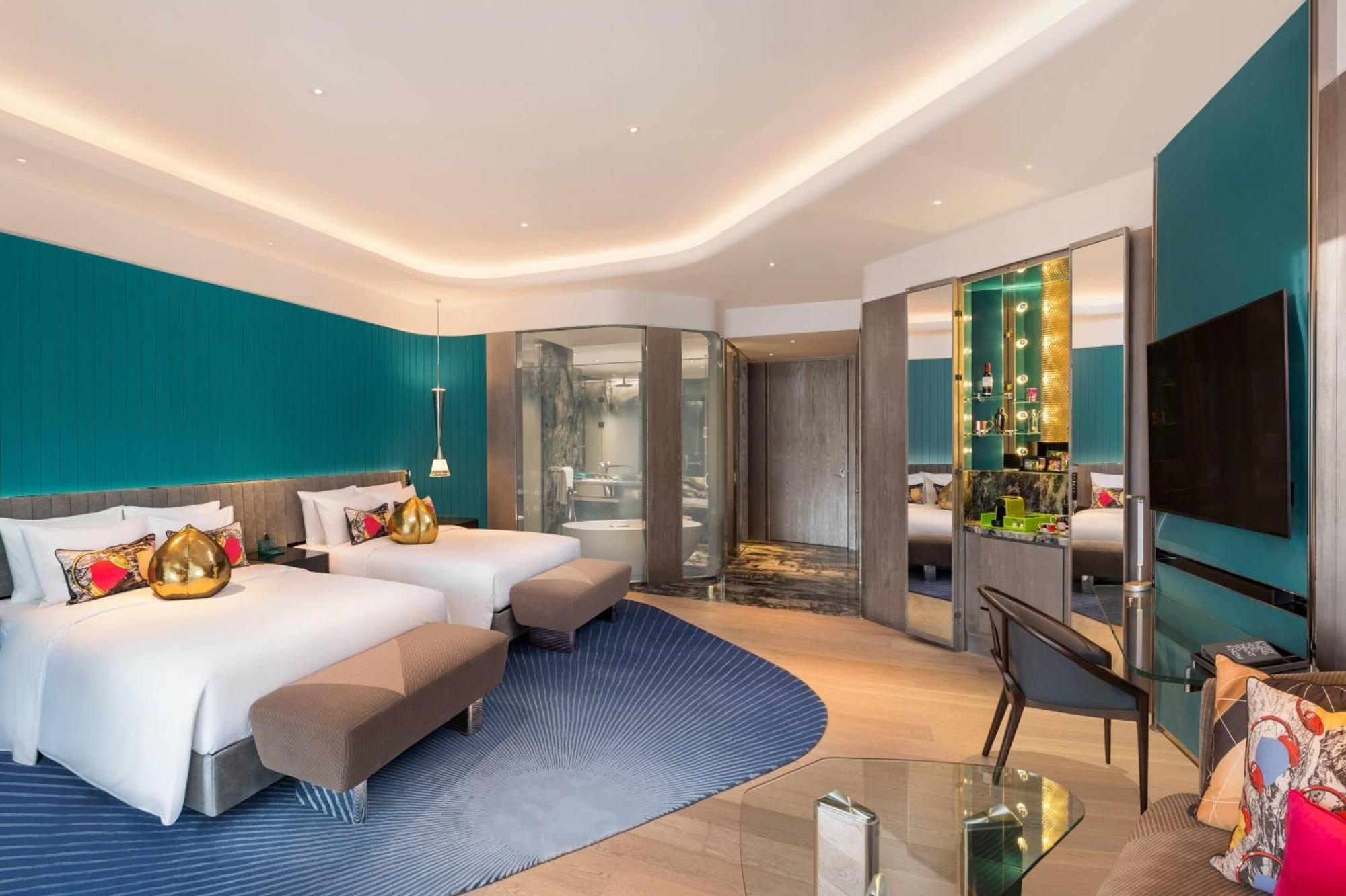 Spectacular, Larger Guest room, 2 Double, City view, Balcony,1598950093:JPEG