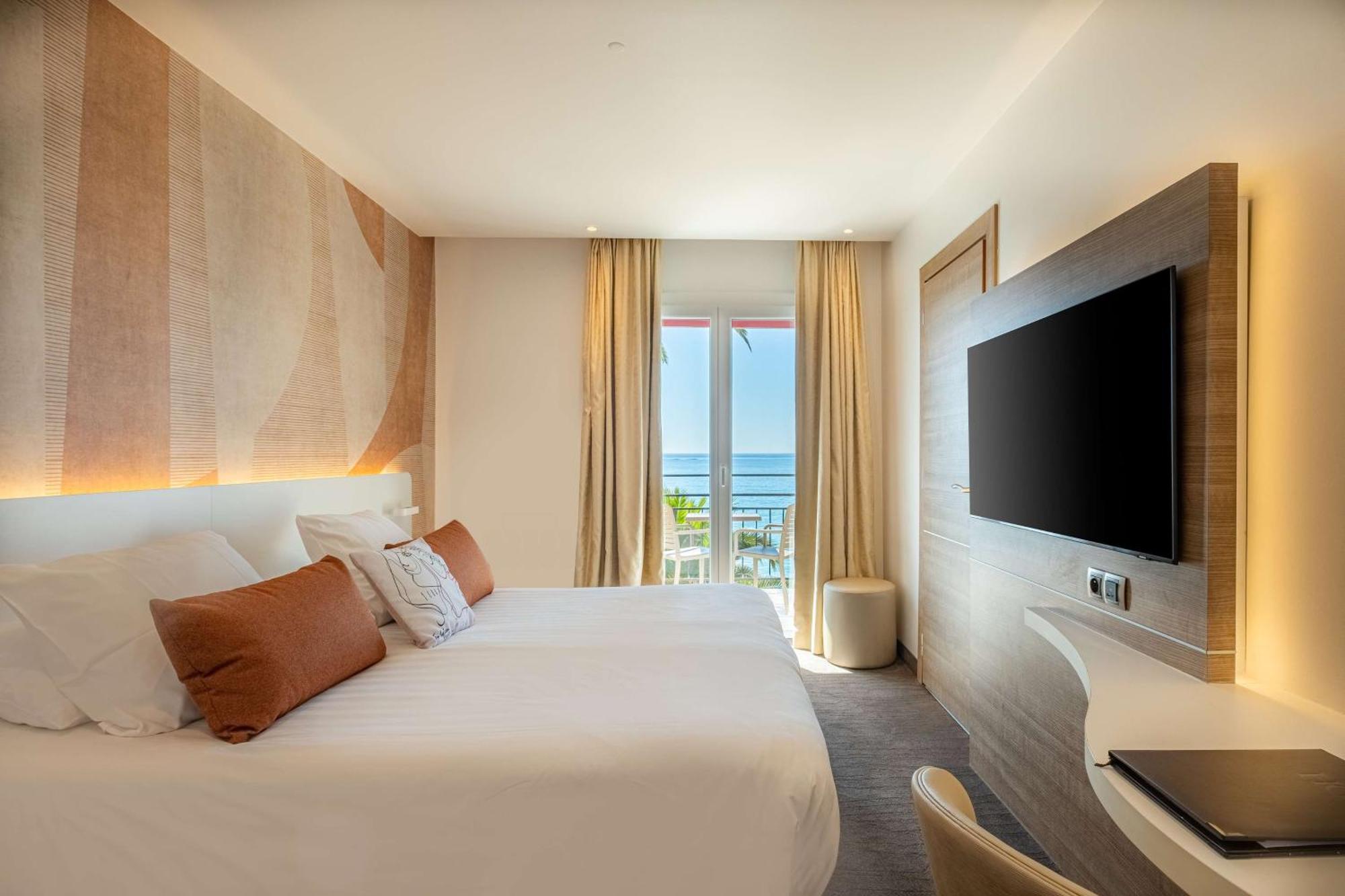 Superior Queen Room Balcony Sea View Non-Smoking,1697781021:JPEG