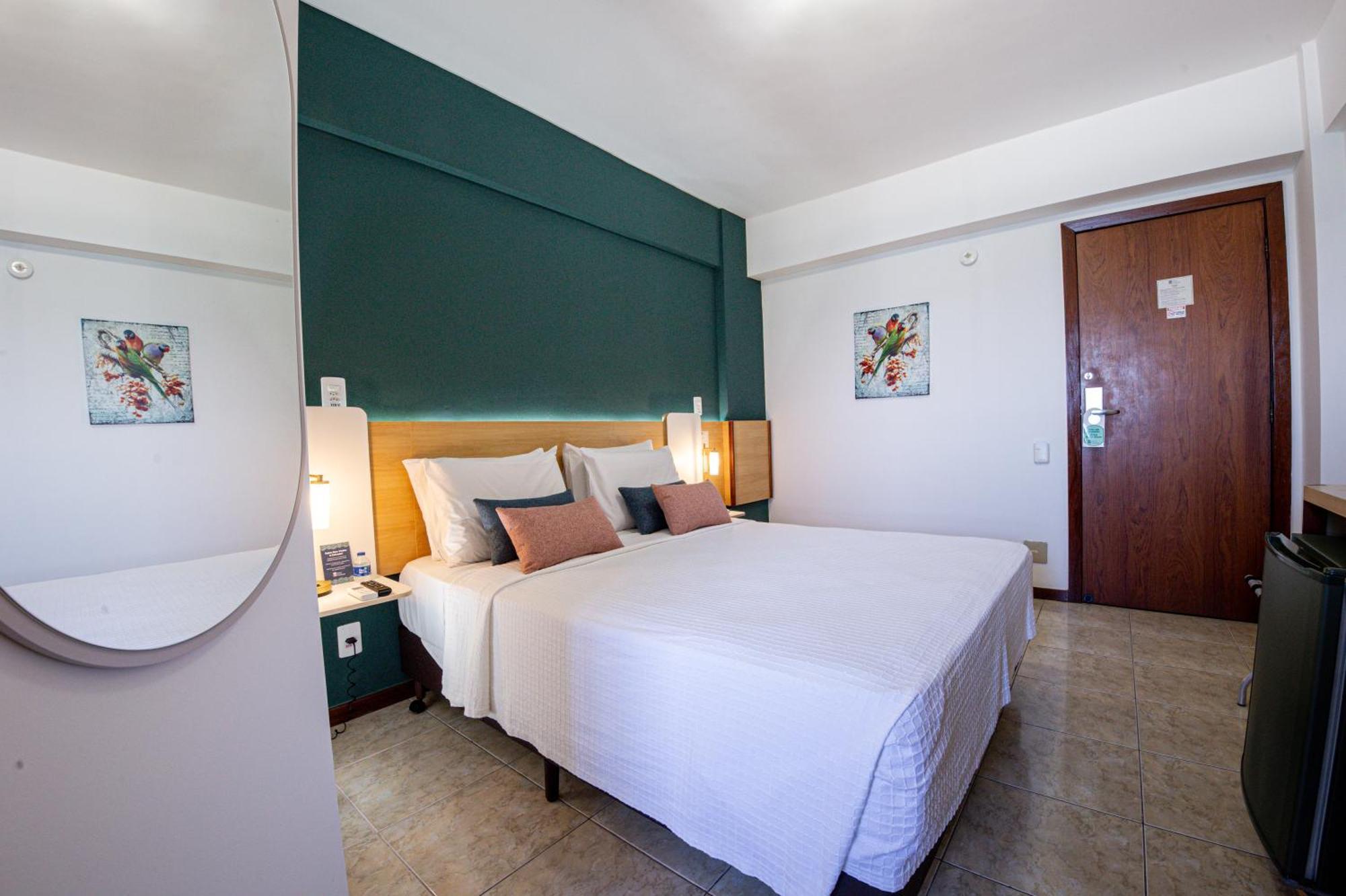 Deluxe Double or Twin Room with Sea View