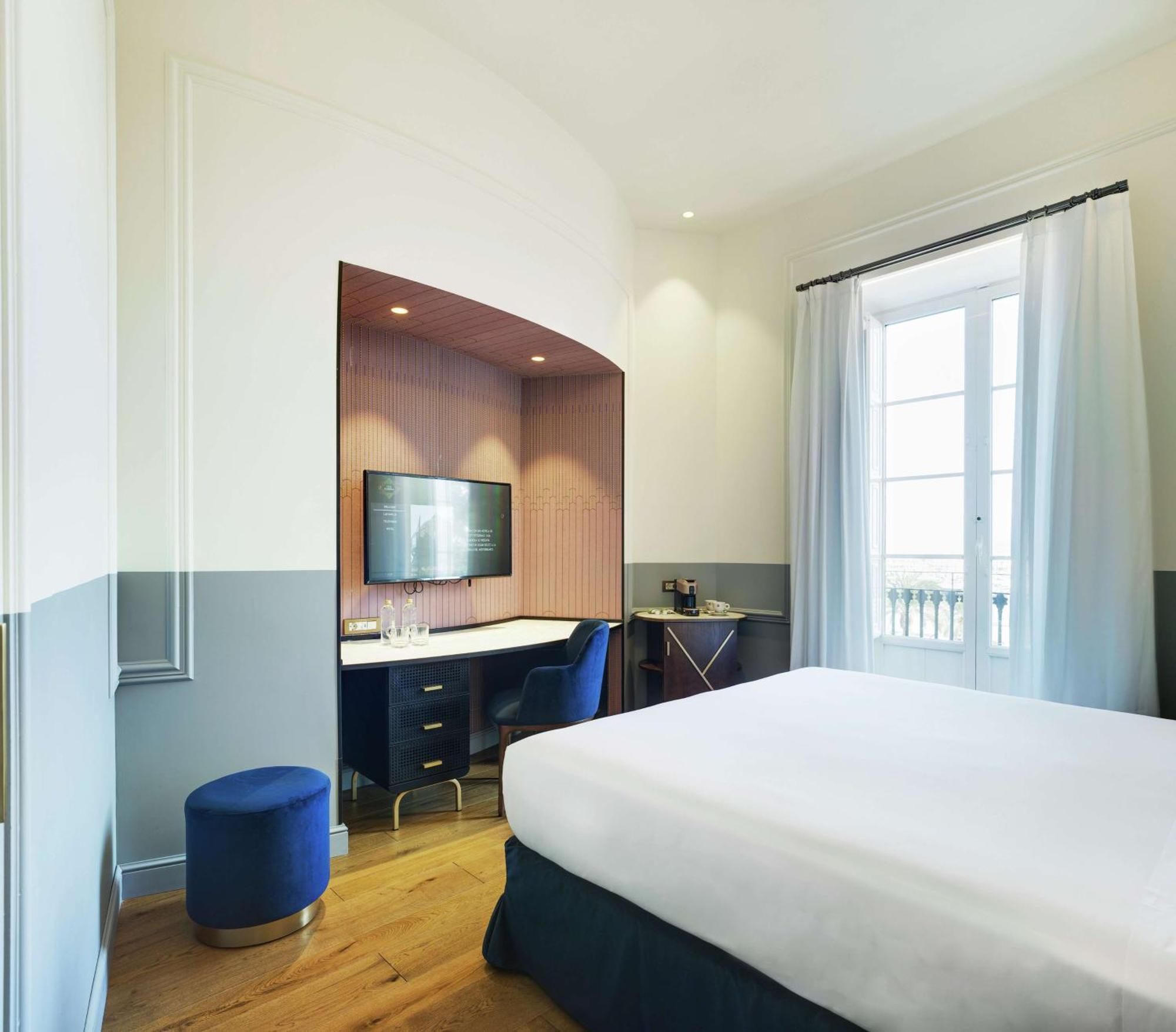 Carmen Room with Sea View,1552457845:JPEG