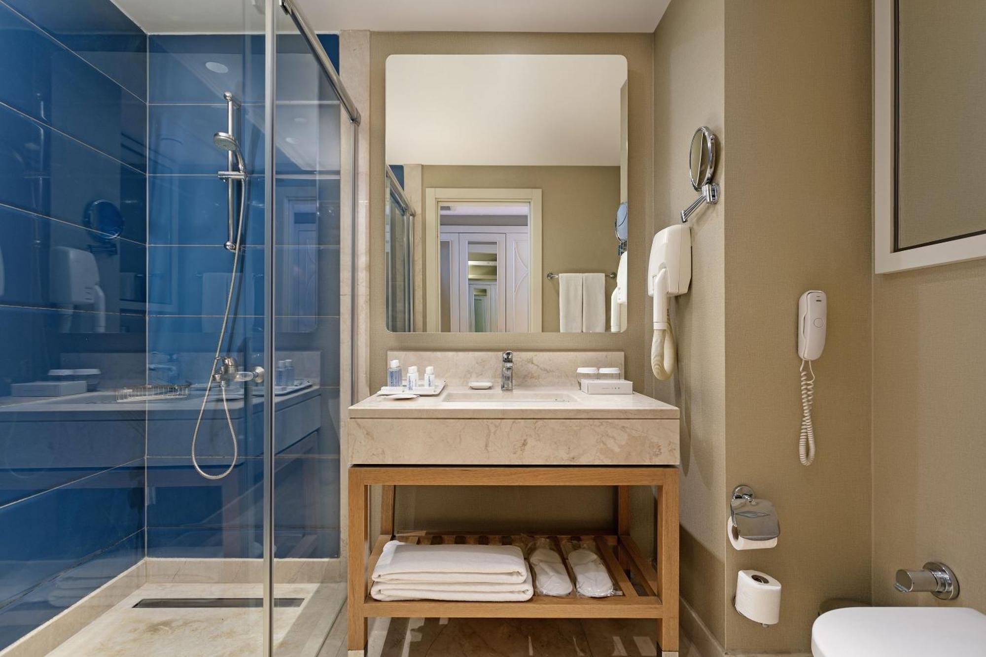 Standard Zimmer mit Blick ins Landesinnere